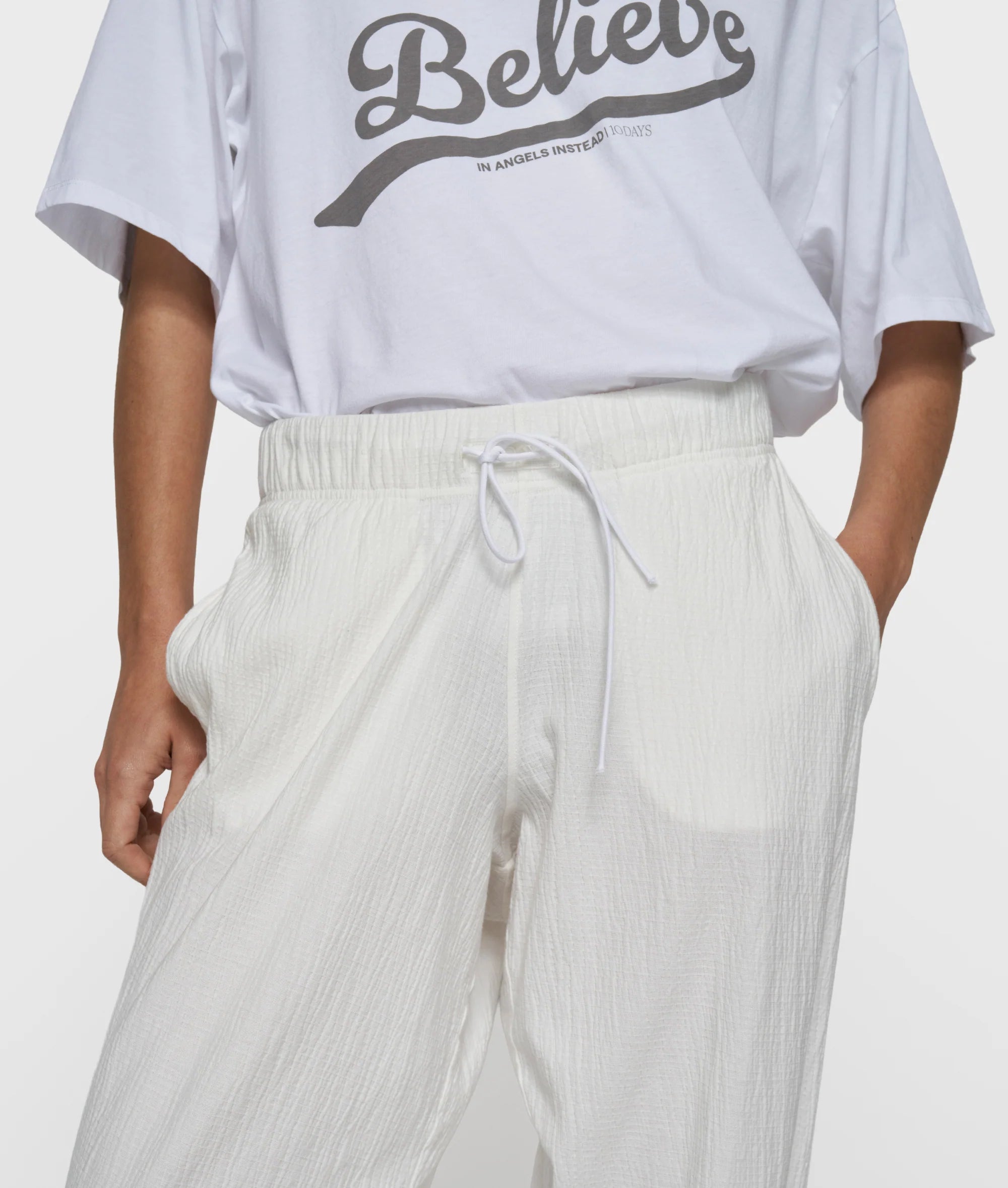 Cropped Easy Jogger