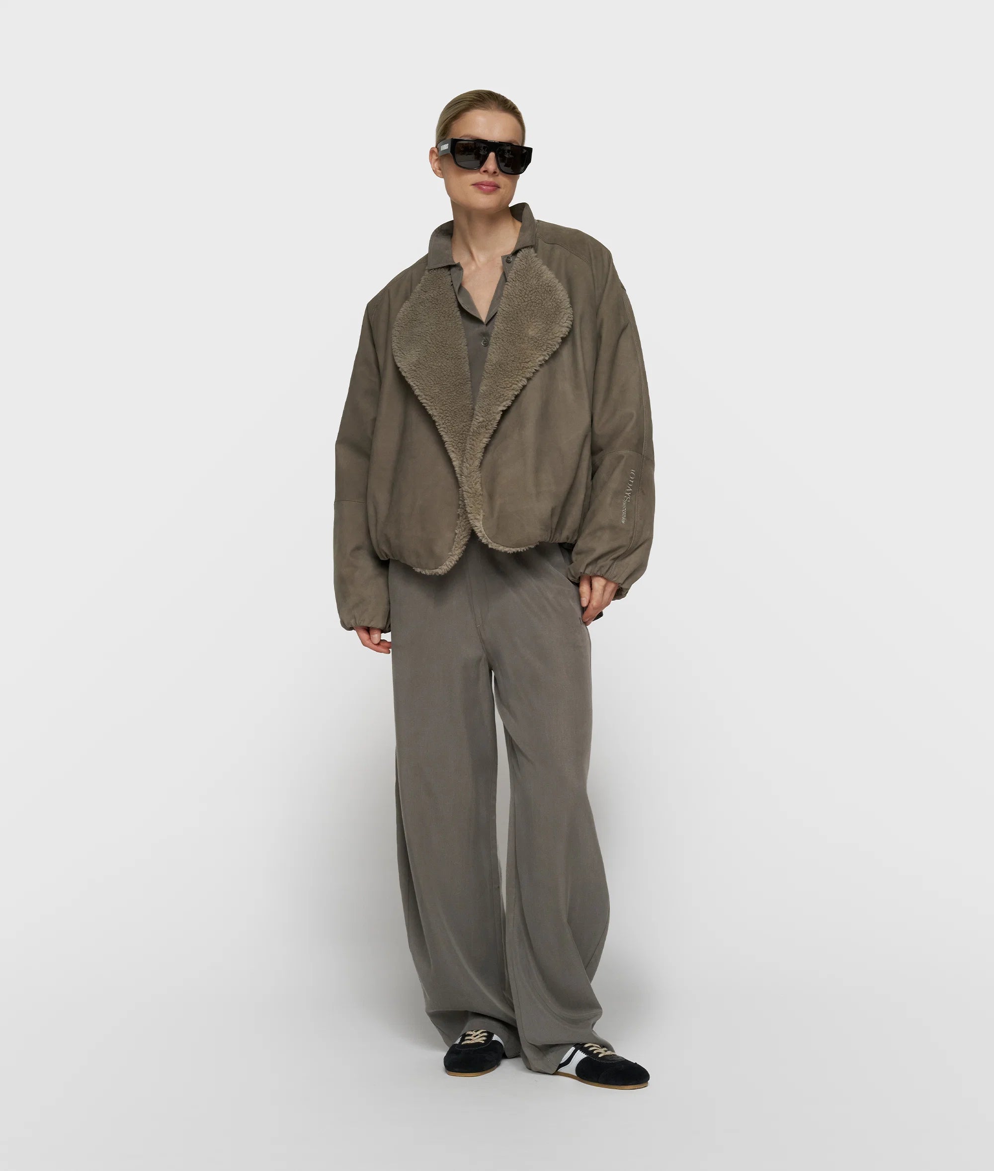 Suede Jacket dark fog