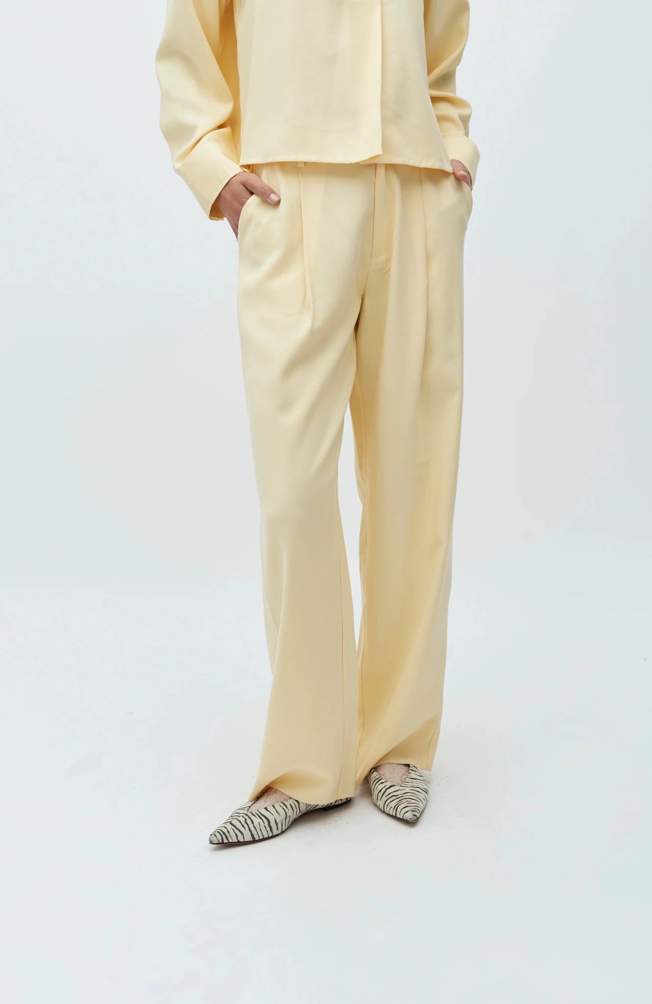 Hose "Daniello - M" Summer Yellow - Dein Lieblingsladen Concept