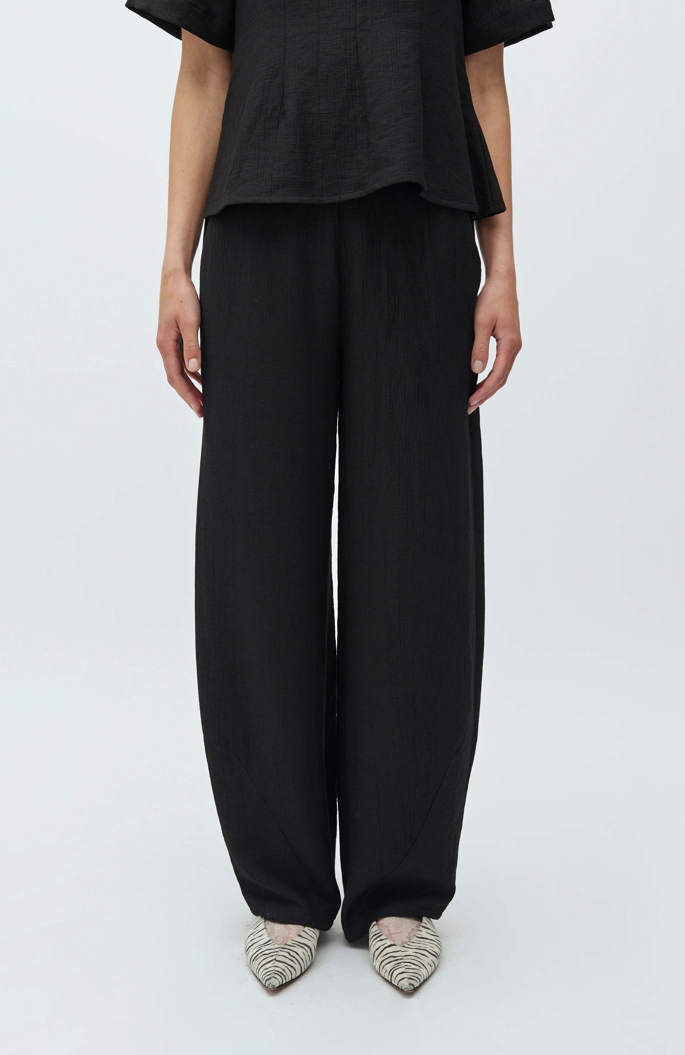 Hose "Emryn-M" black