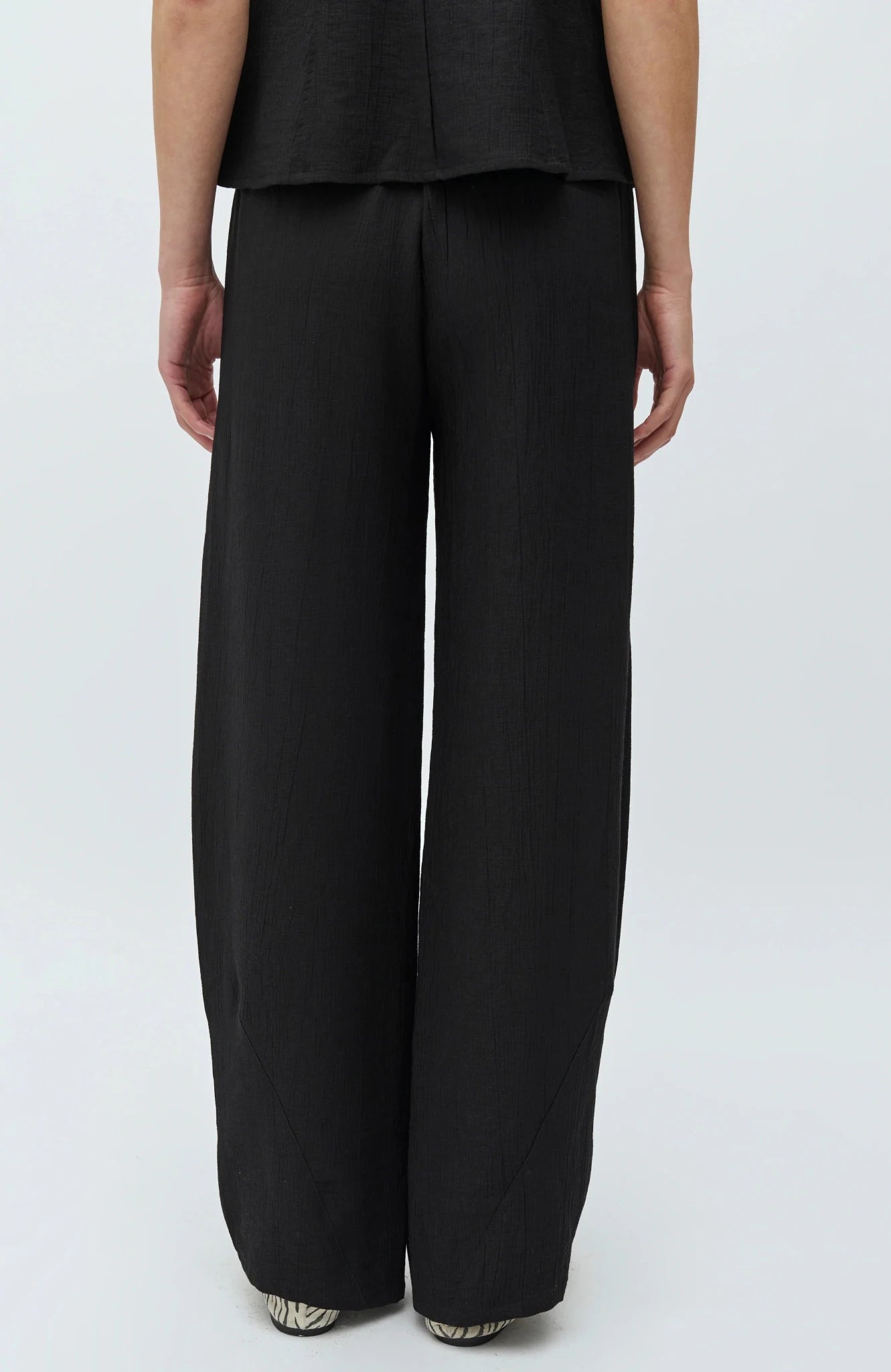Hose "Emryn - M" black - Dein Lieblingsladen Concept