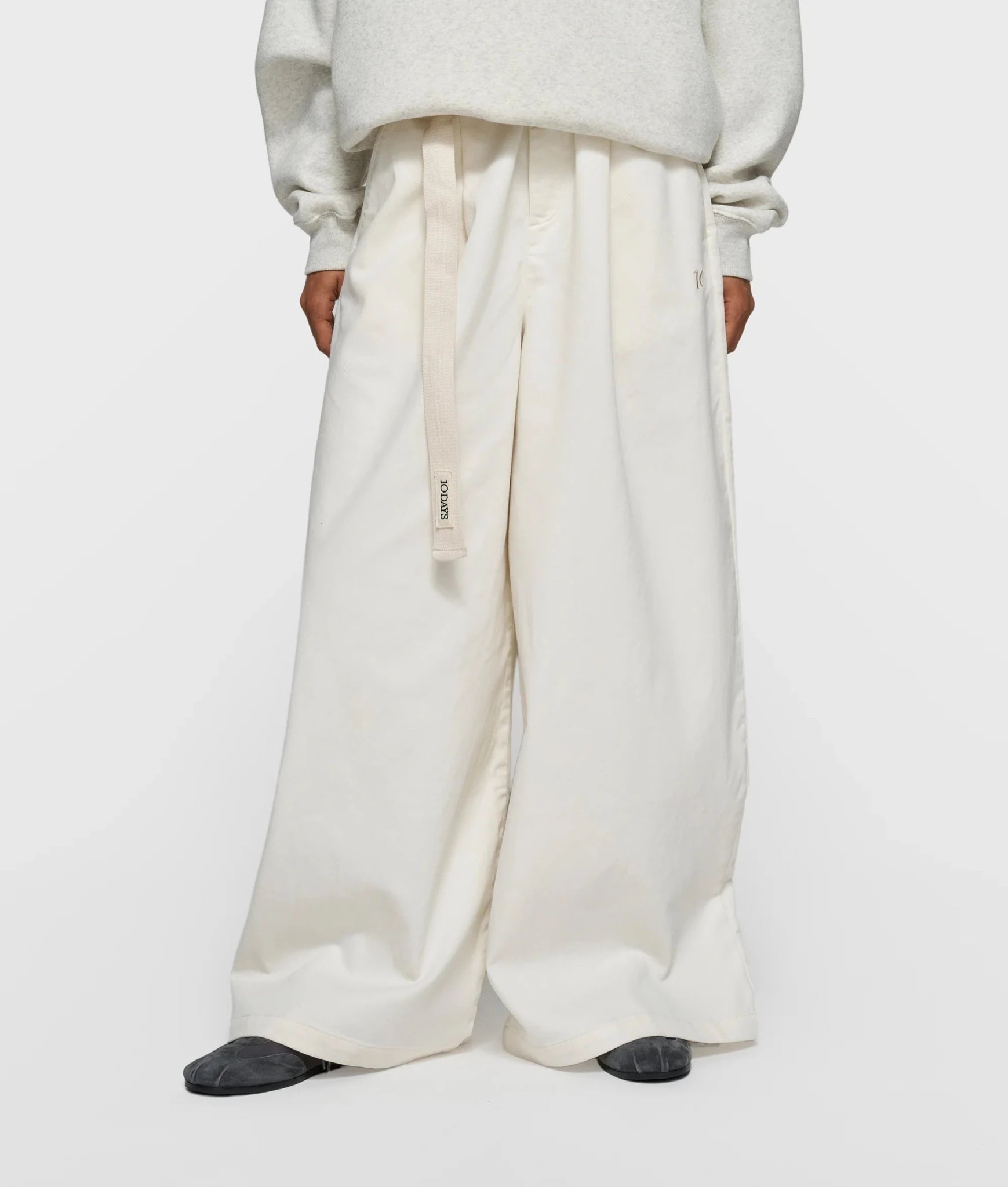 Wide Pants Jog Twill - Dein Lieblingsladen Concept