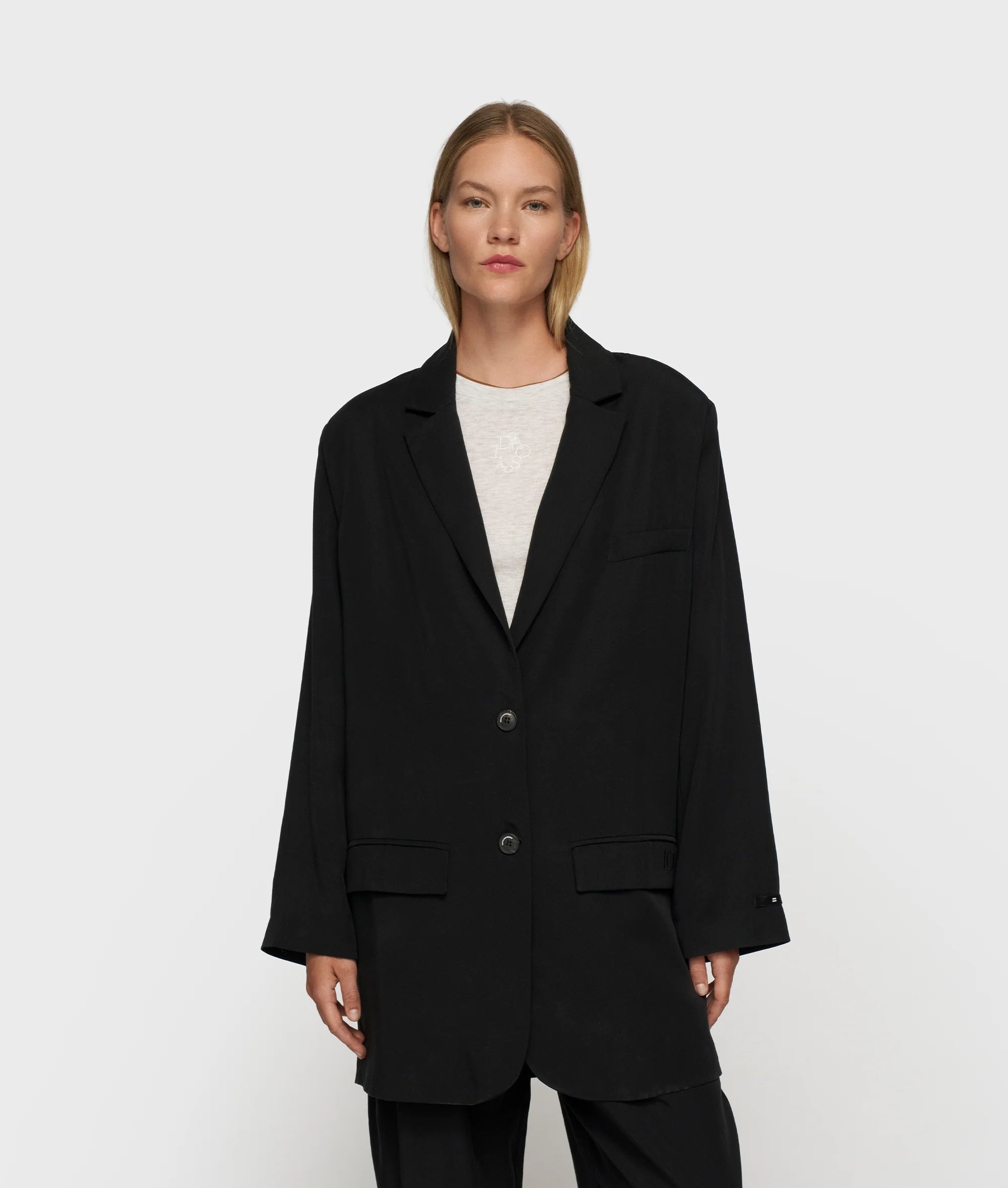 Long Flowy Blazer Lyocell