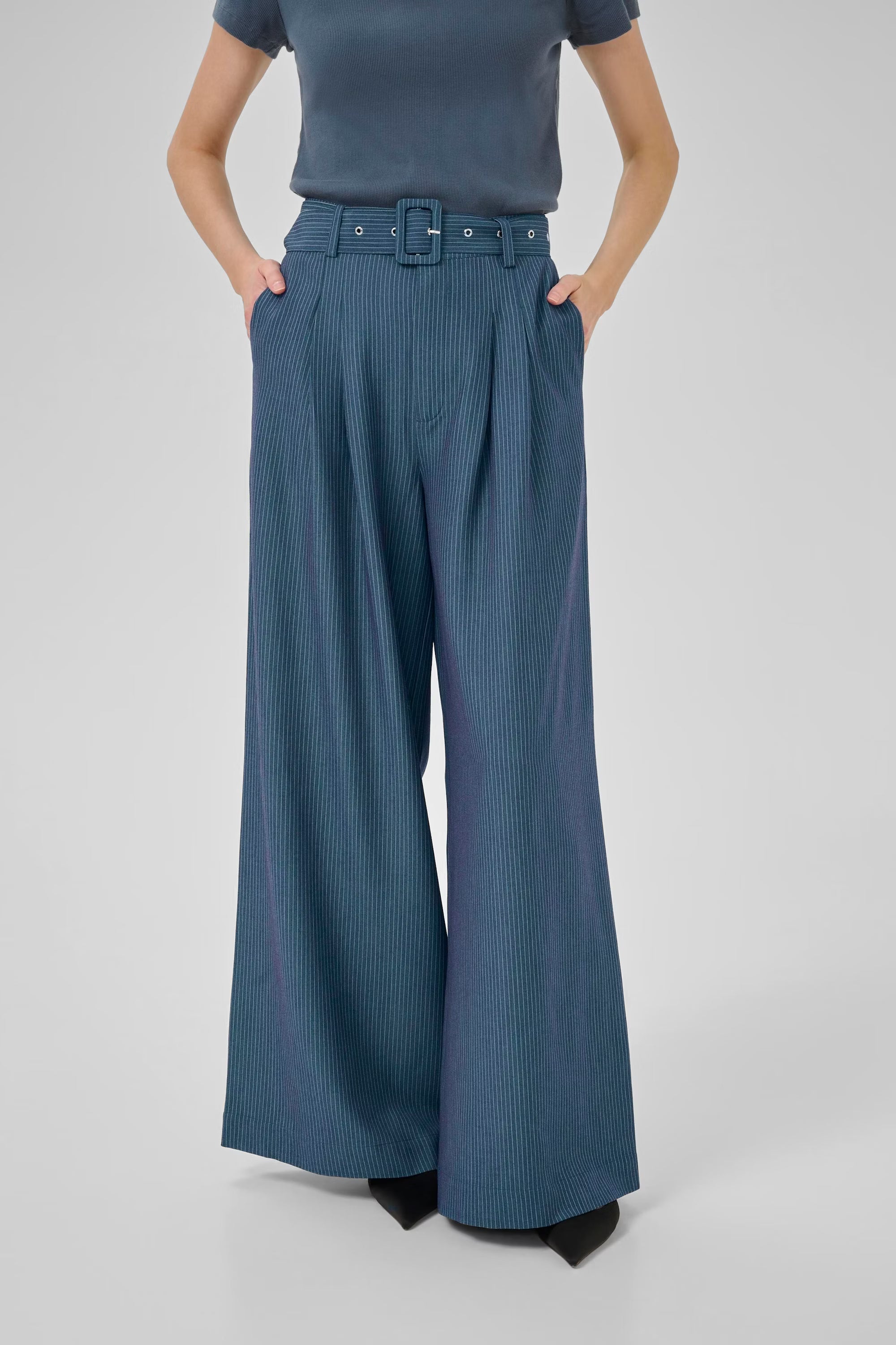 Hose "VittaMW" dark slate with stripes