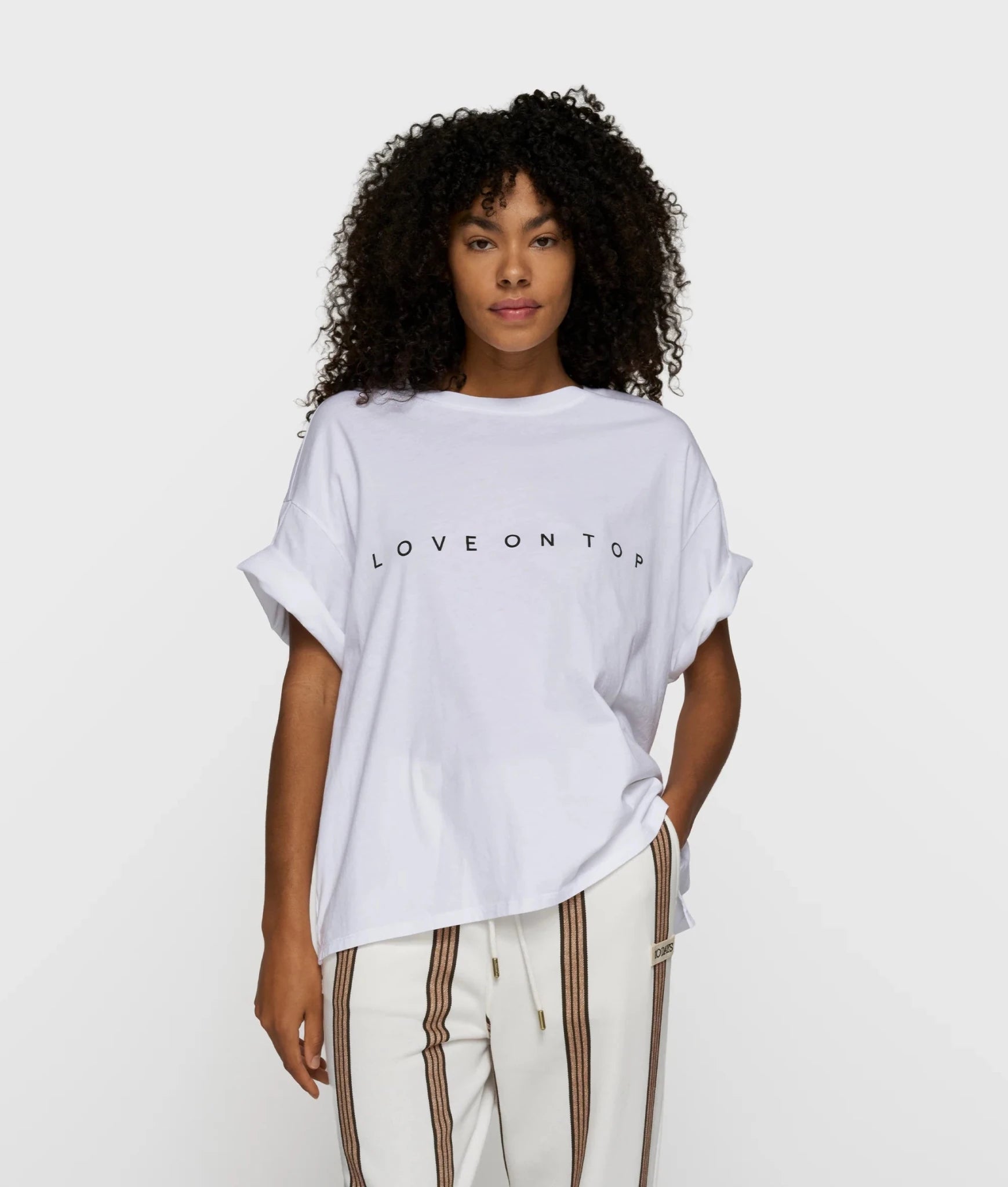 Love Tee - Dein Lieblingsladen Concept