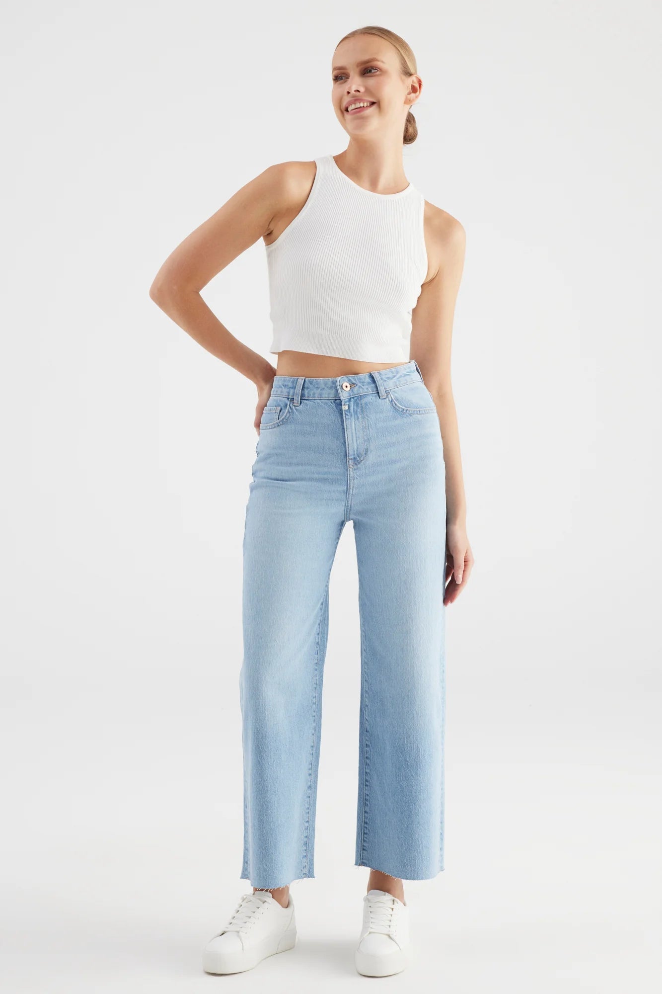 High Waist Jeans "Aura" light blue