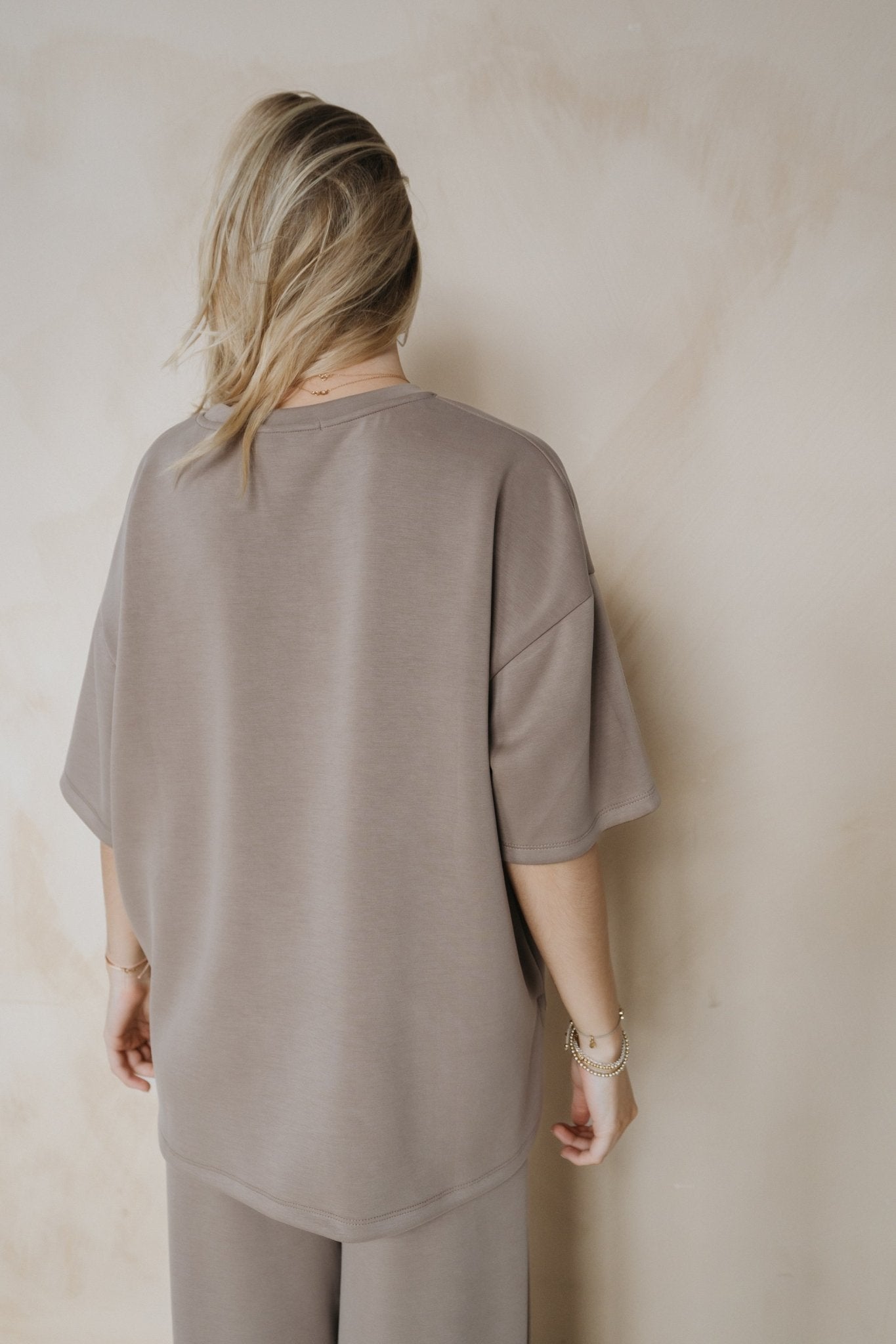 Modalshirt "LovaDLL" taupe - Dein Lieblingsladen Concept