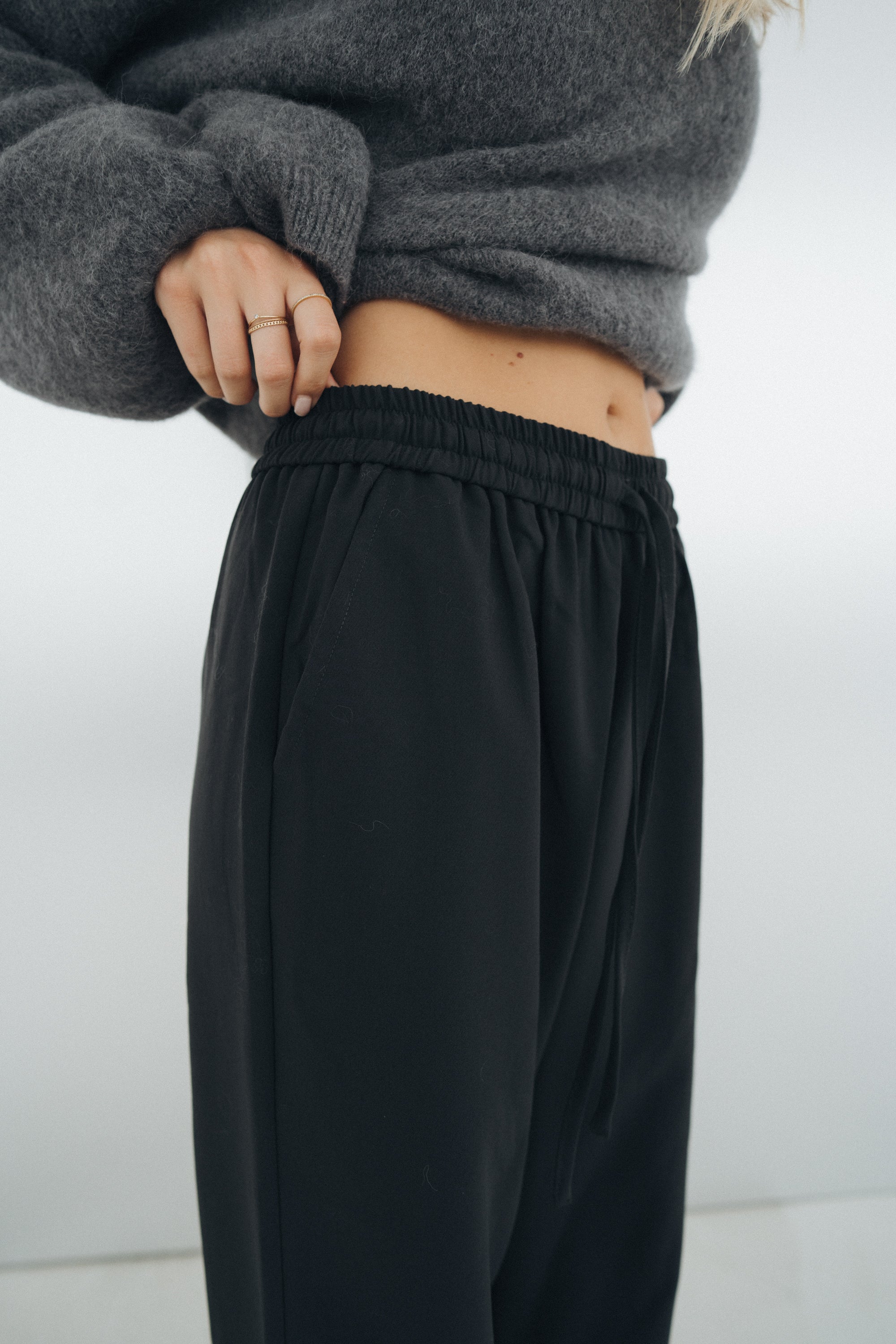 Hose "NiaDLL" antra