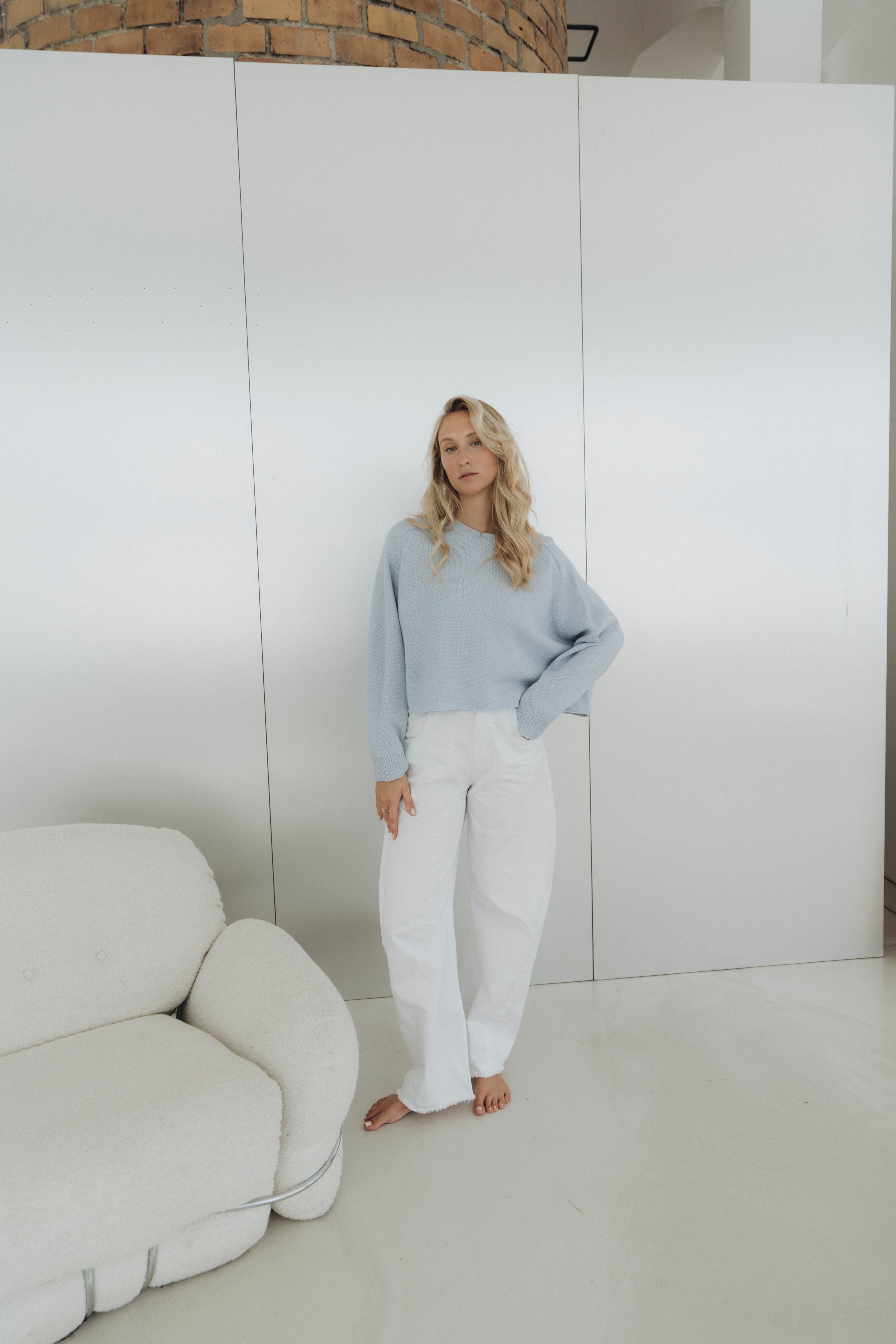 Cropped Pullover "MinouDLL" light blue