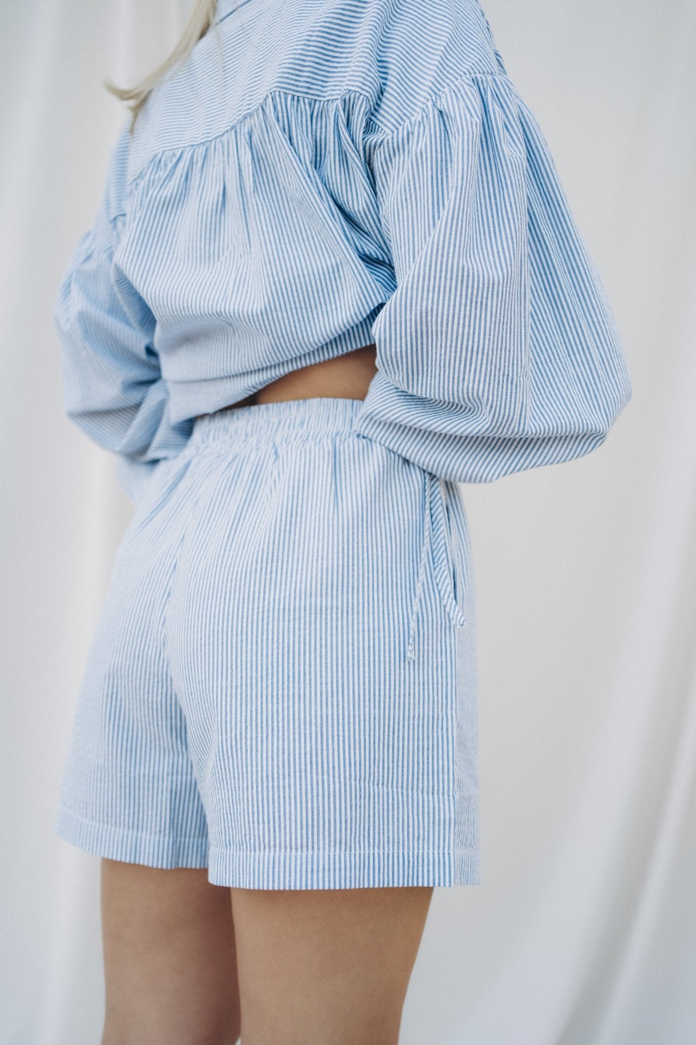 Shorts "MillyDLL" light blue/white - Dein Lieblingsladen Concept