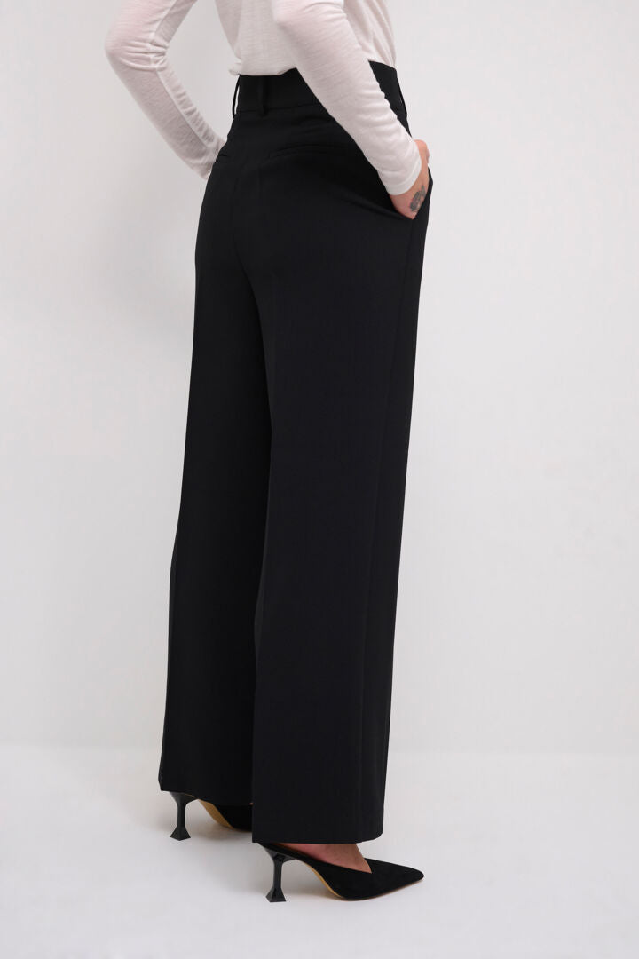 The Tailored HigH Pant