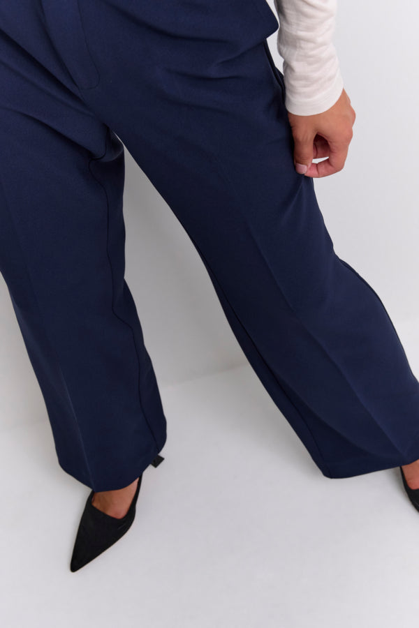 The Tailored Pant