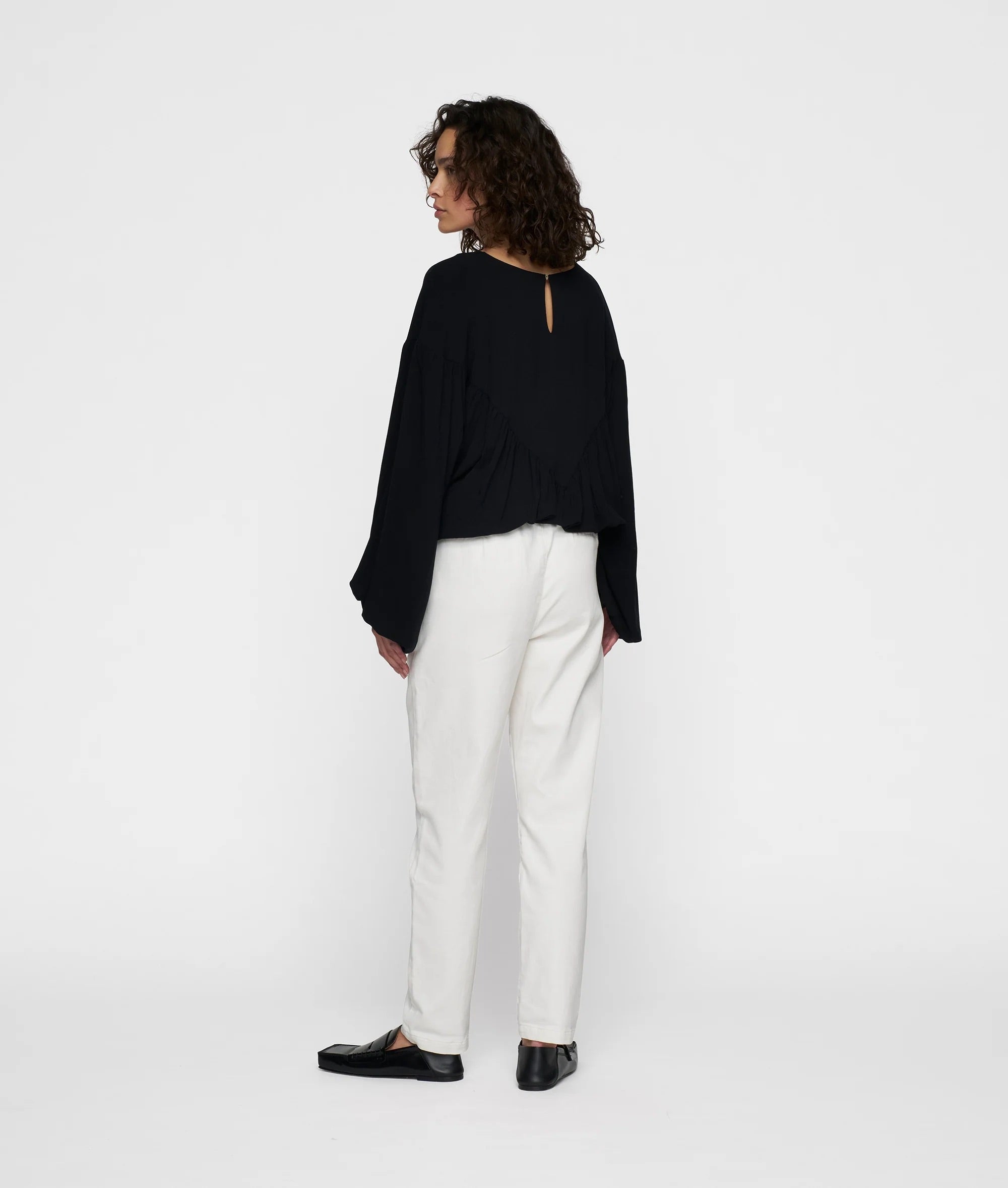 Belted Pants Jog Denim