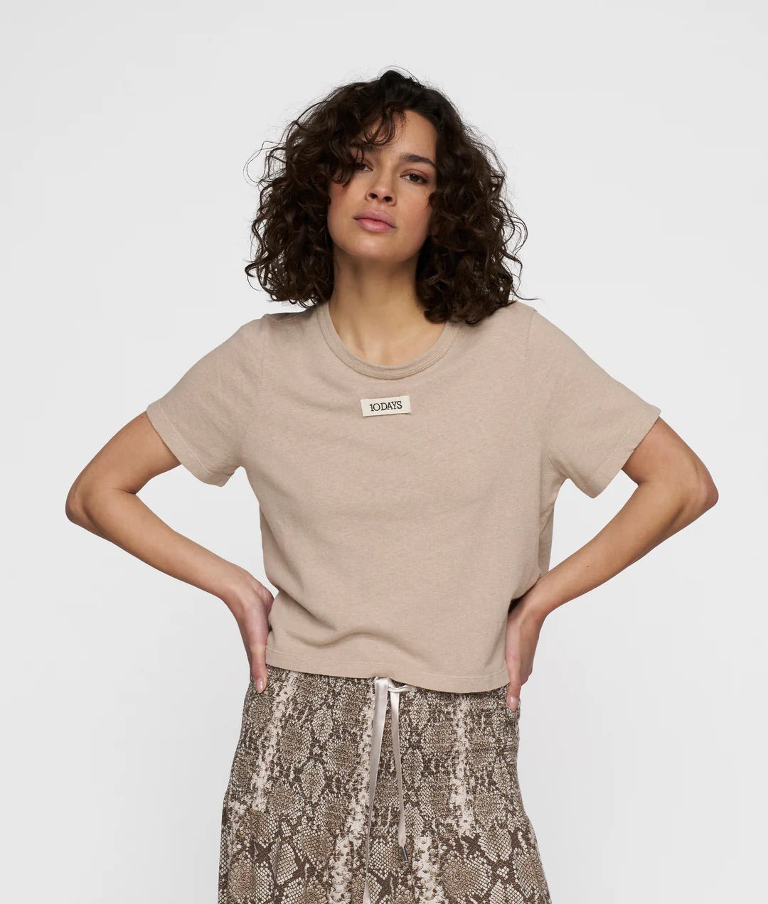 Petite Tee Linen