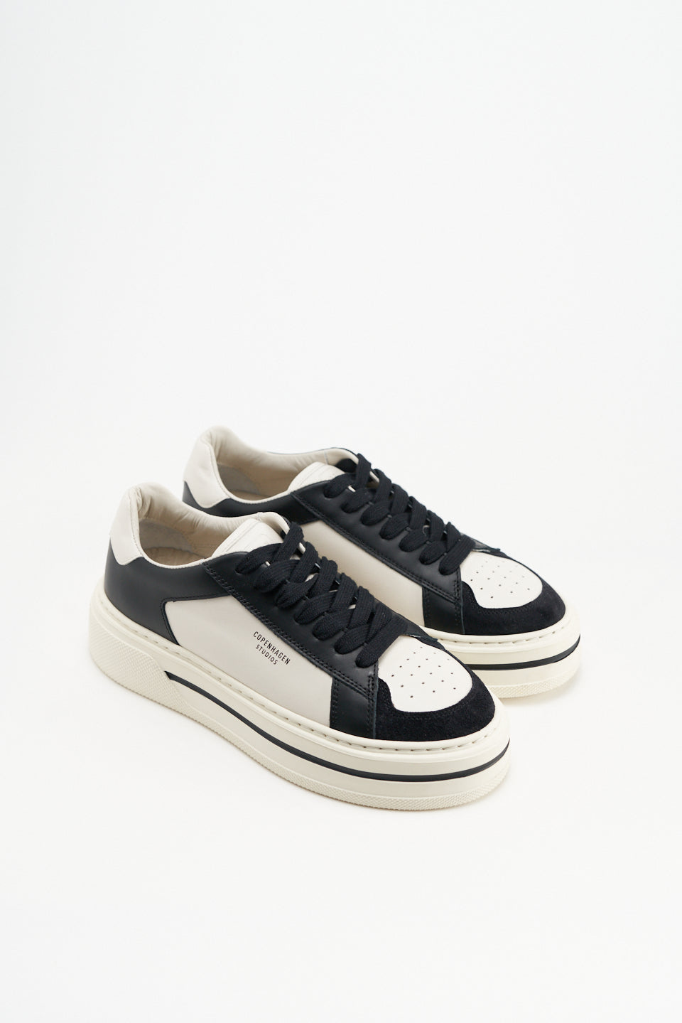 Low Top Sneaker CPH181