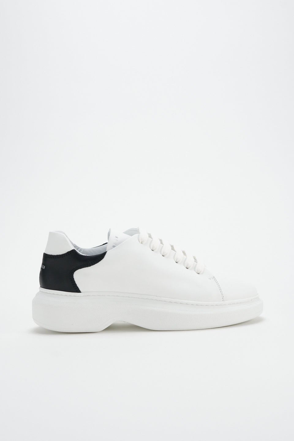 Low Top Sneakers - Dein Lieblingsladen Concept