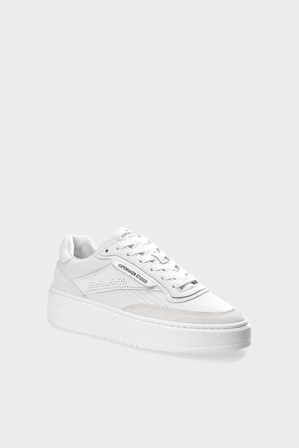 Low Top Sneaker