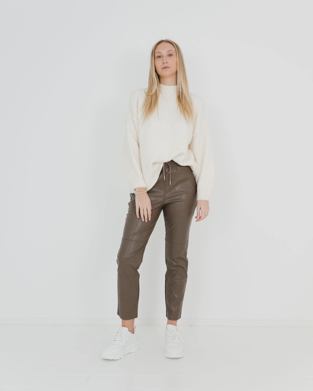 Kunstlederhose „LondonDLL“ chocolate