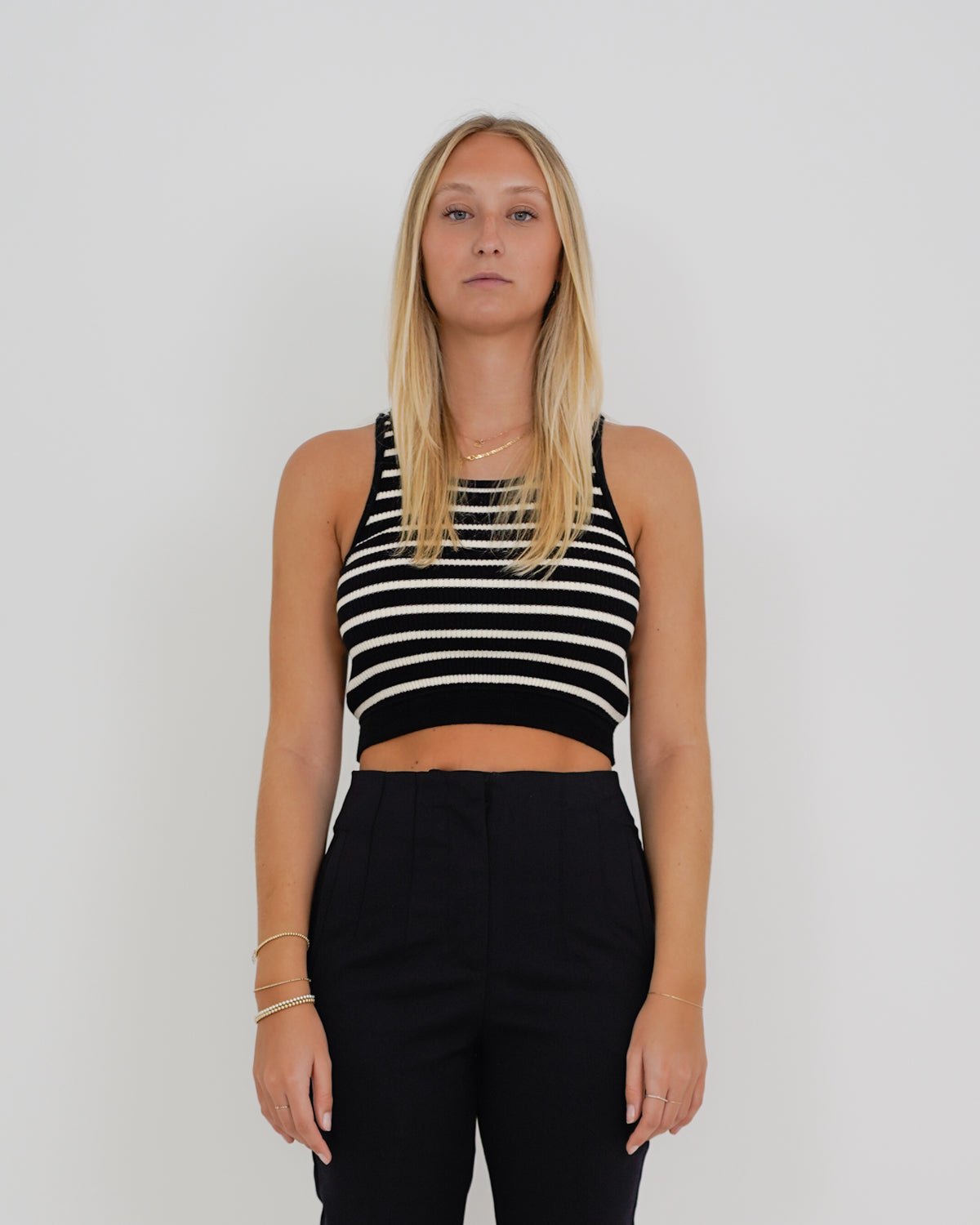 Hose „AlmaDLL“ black - Dein Lieblingsladen Concept