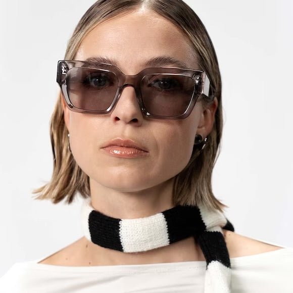 Sonnenbrille „Seville Transparent Grey“