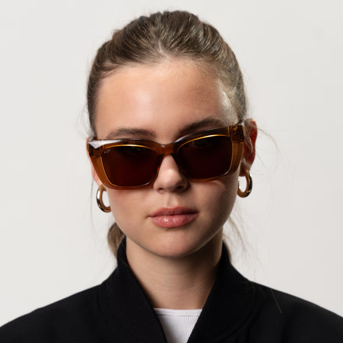 Sonnenbrille „Cassis Transparent Caramel Brown“