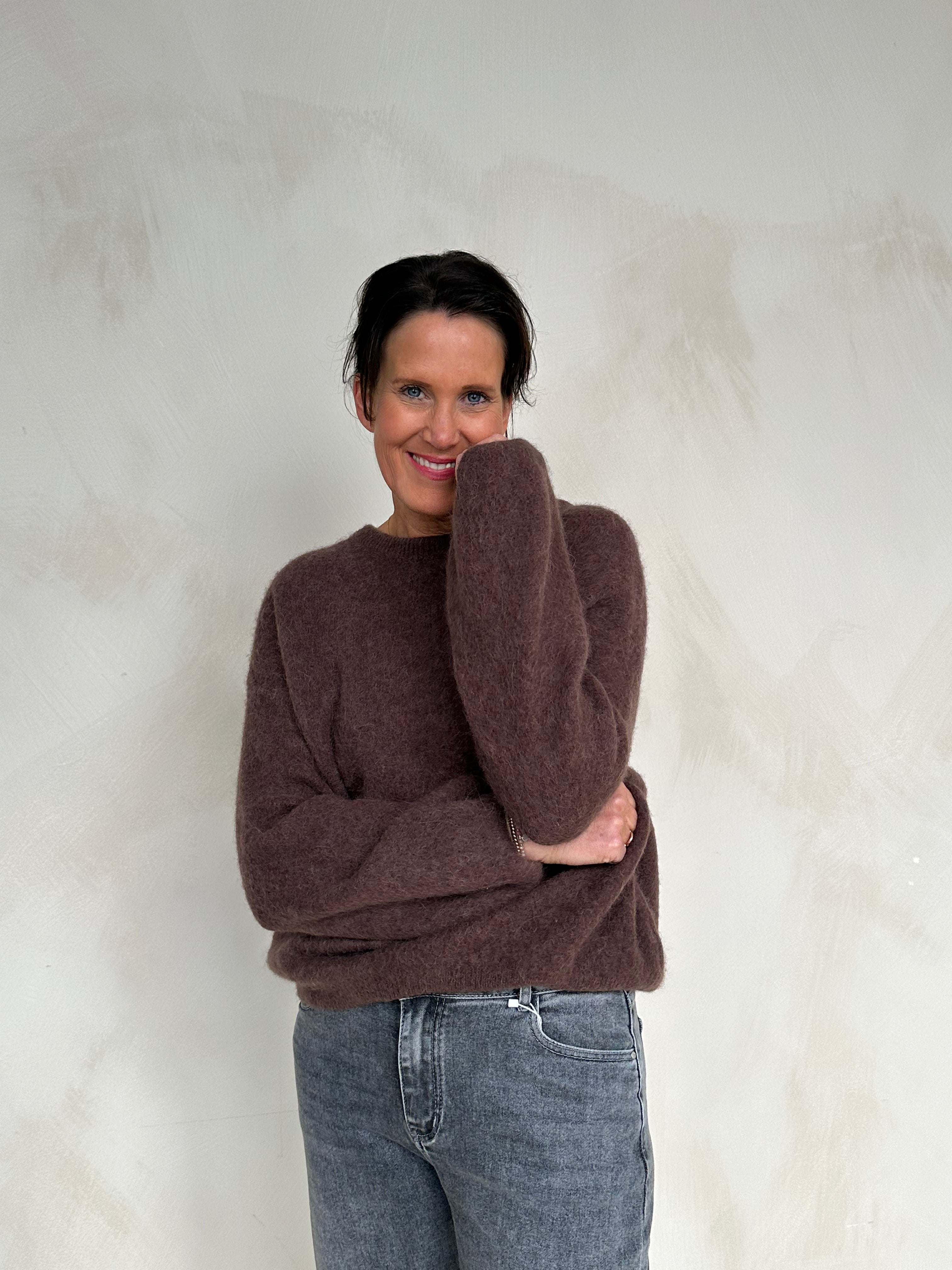 Charity Pullover „BrunaDLL“ chocolate x Sweetliving