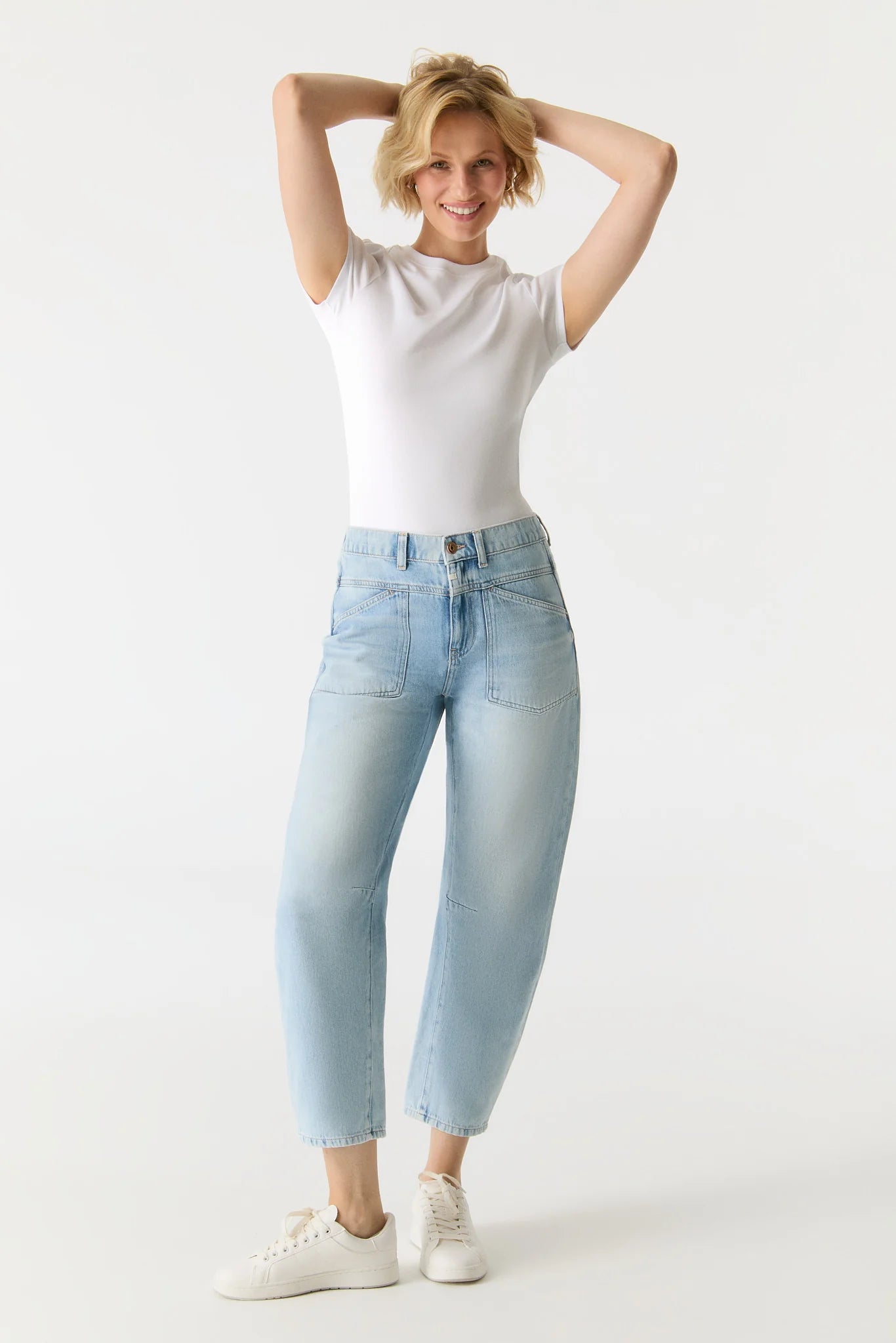 Mid Waist Jeans "Selena" light blue - Dein Lieblingsladen Concept