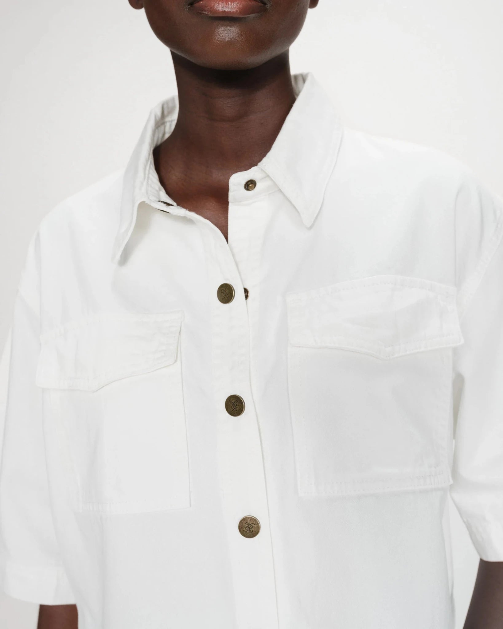 Denim Shirt "Vita" white - Dein Lieblingsladen Concept