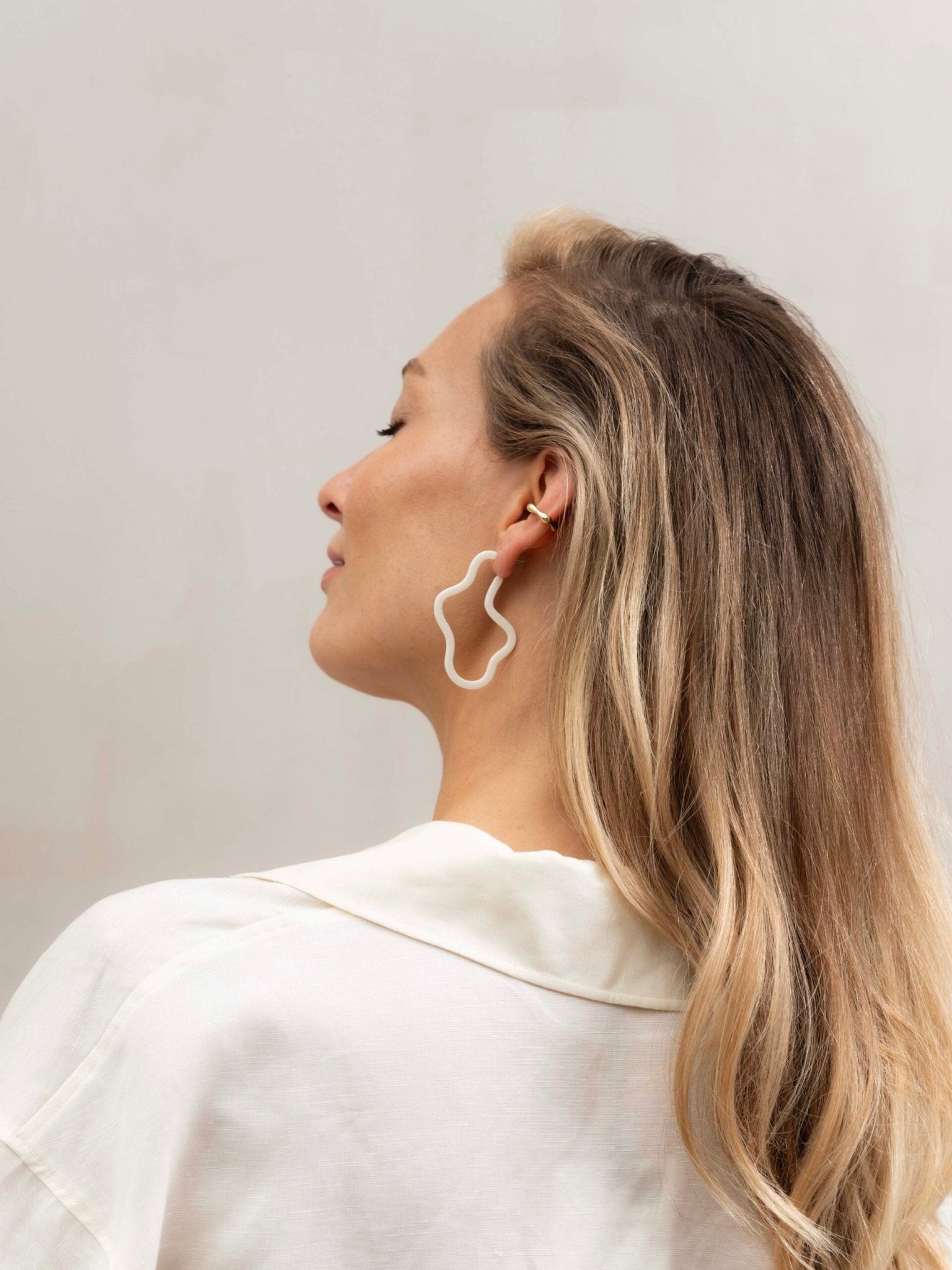 Vergoldeter organischer Earcuff - Dein Lieblingsladen Concept