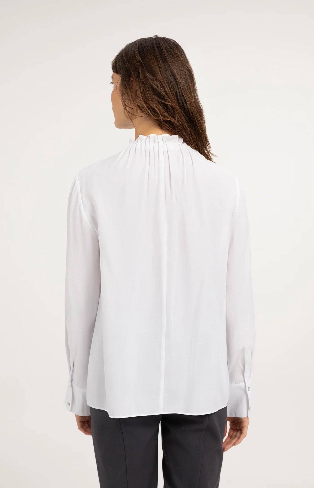 Bluse mit Kragen und Plisseefalten