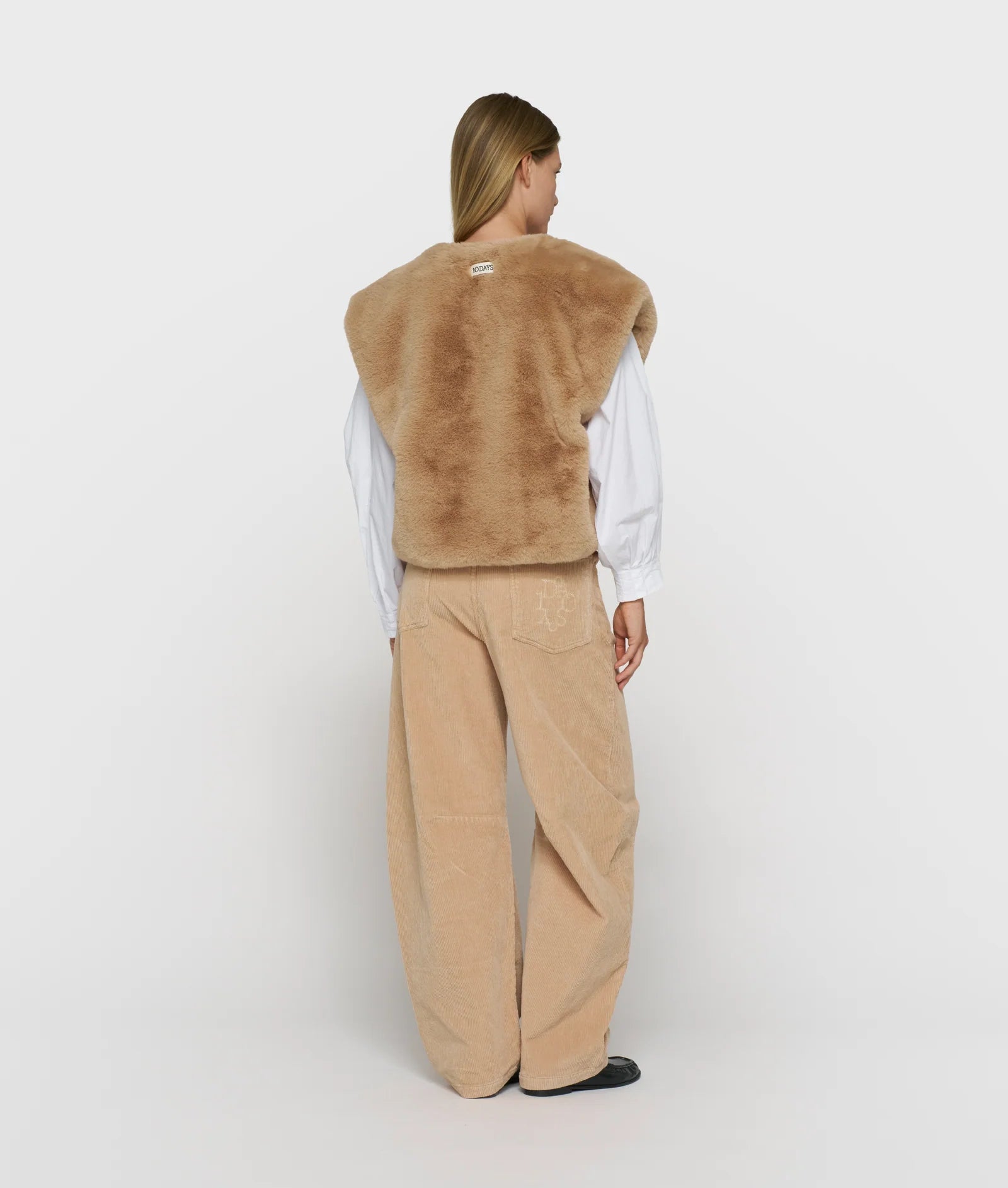 Sleeveless Fluffy Vest