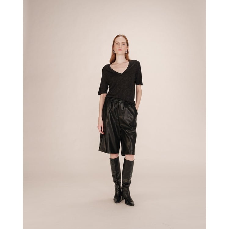 Shirt "Taylor" - black - Dein Lieblingsladen Concept