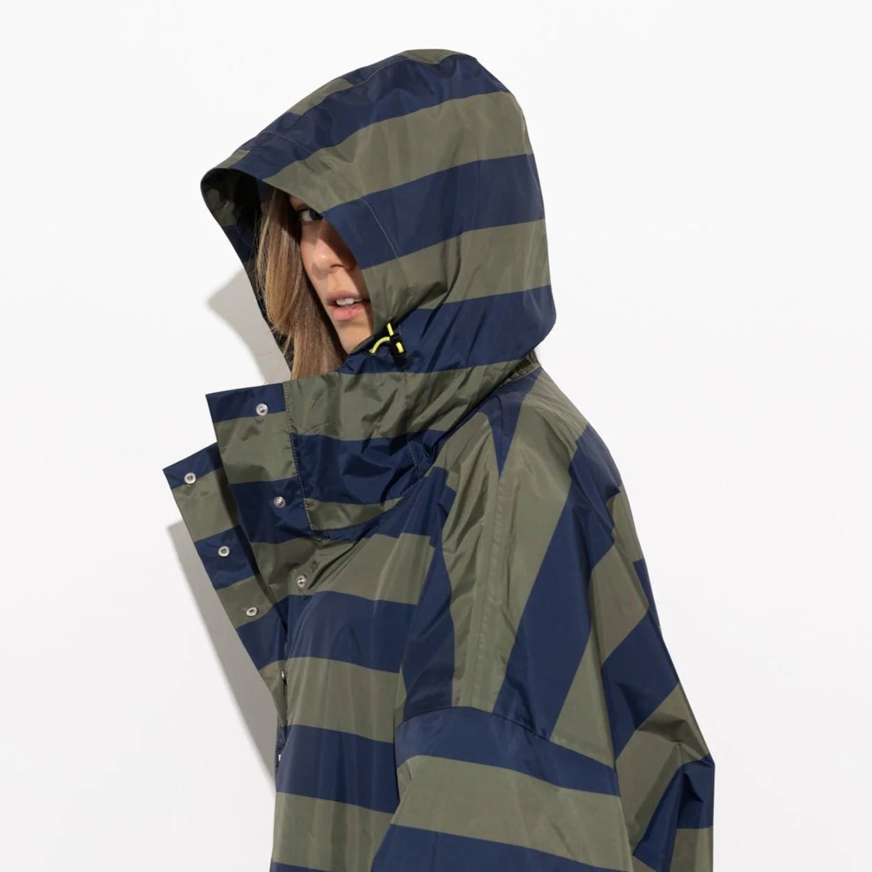 Raincoat „Bold Stripes“