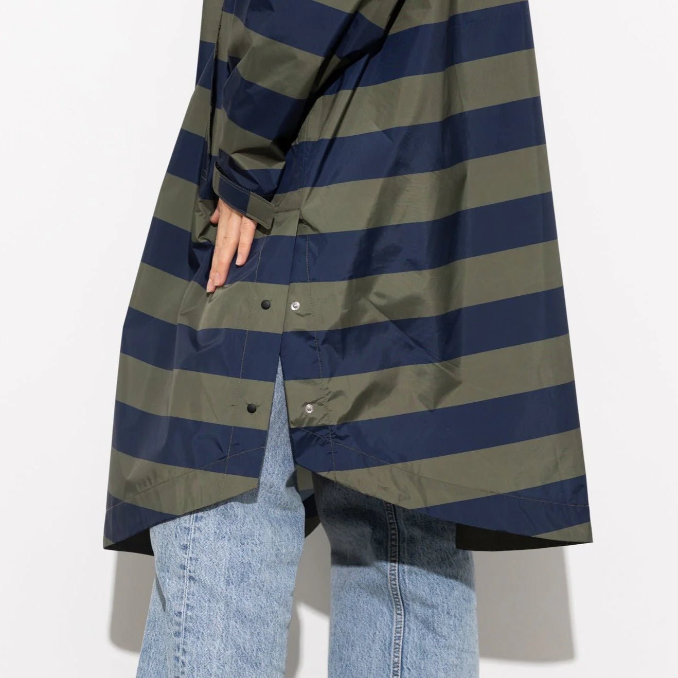 Raincoat „Bold Stripes“ - Dein Lieblingsladen Concept