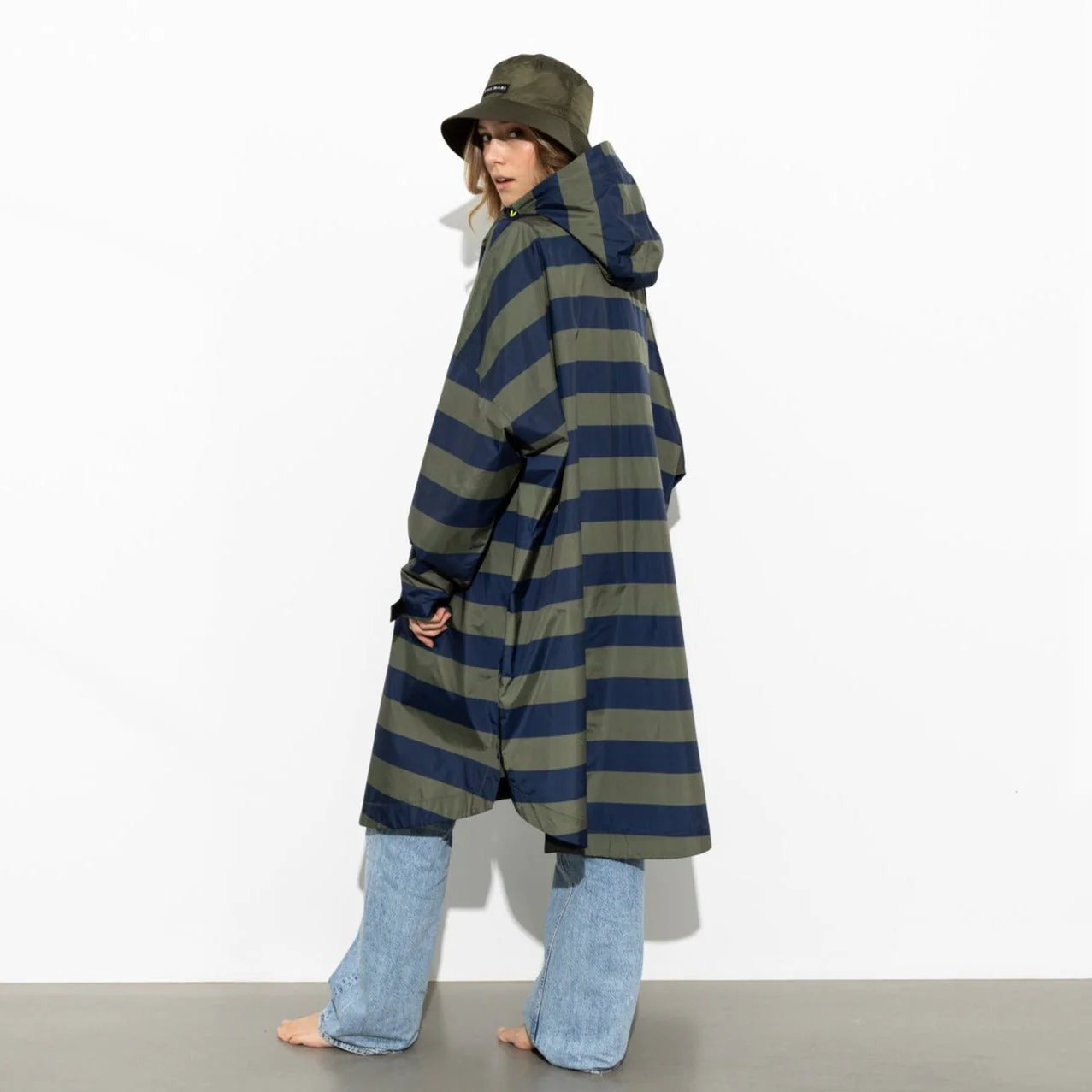 Raincoat „Bold Stripes“