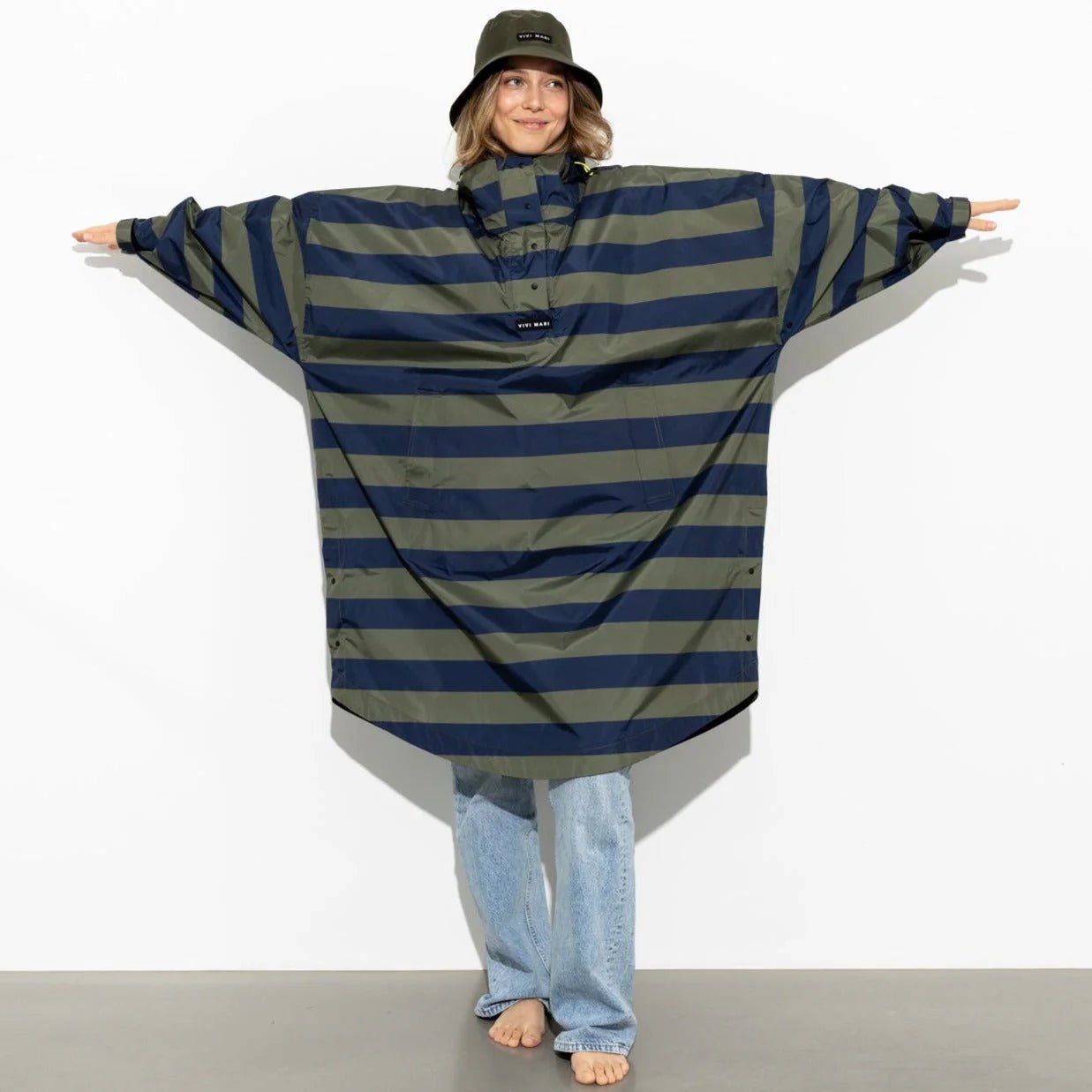 Raincoat „Bold Stripes“ - Dein Lieblingsladen Concept