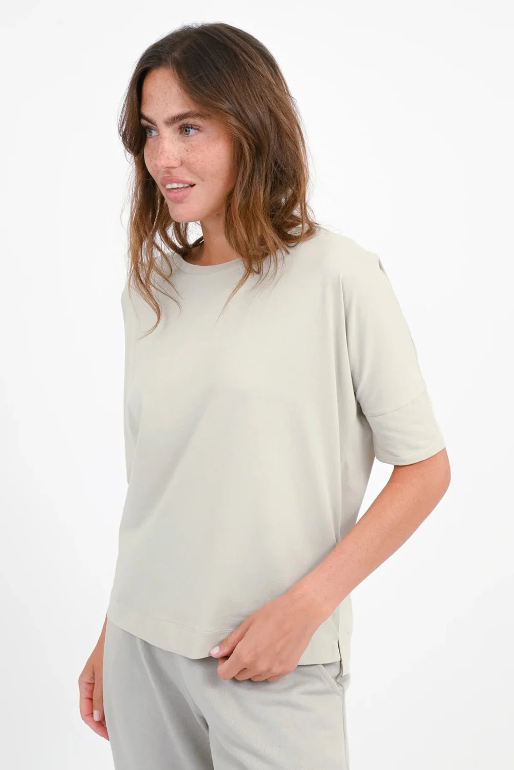 T-Shirt "Daisy" grey - Dein Lieblingsladen Concept