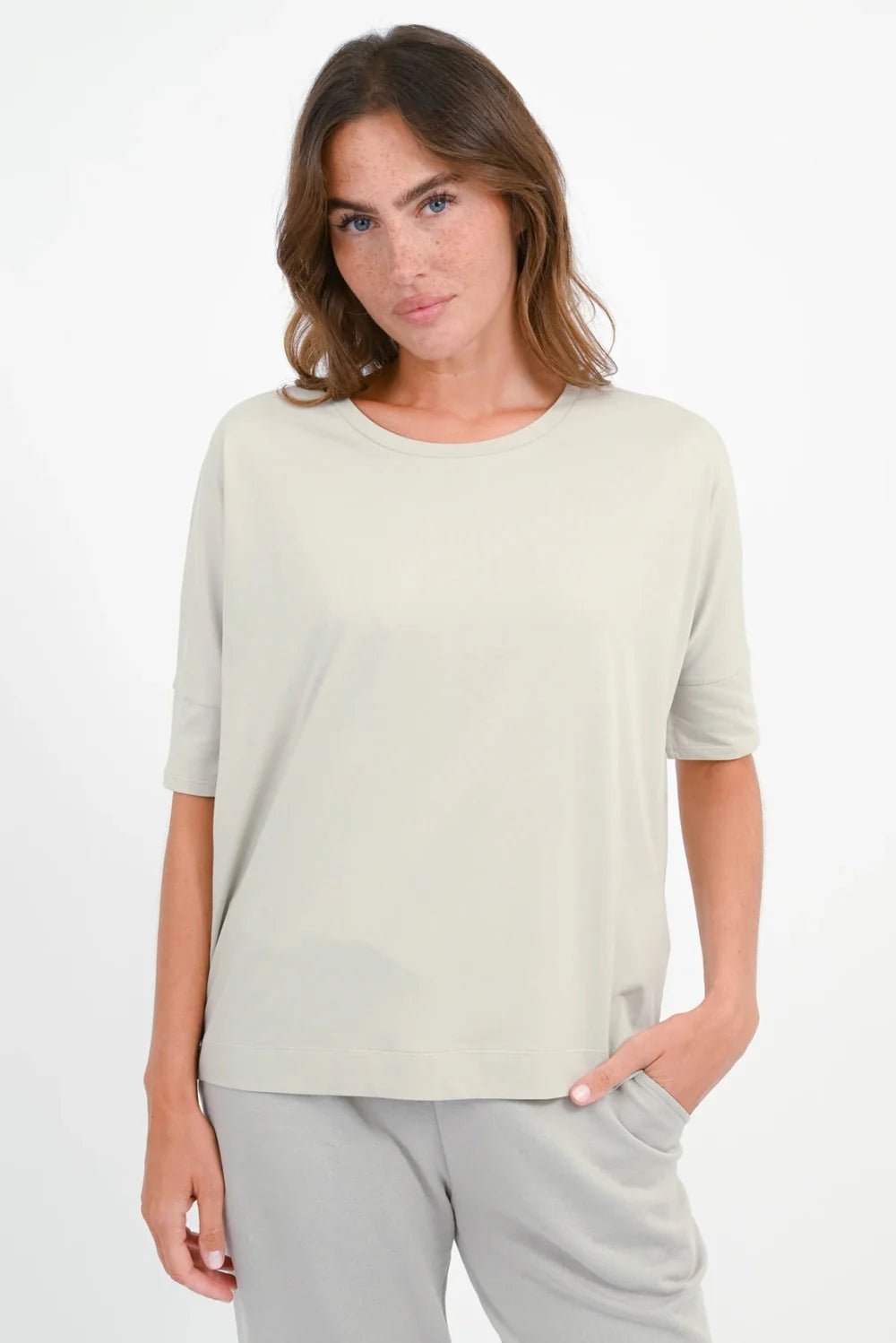 T-Shirt "Daisy" grey - Dein Lieblingsladen Concept
