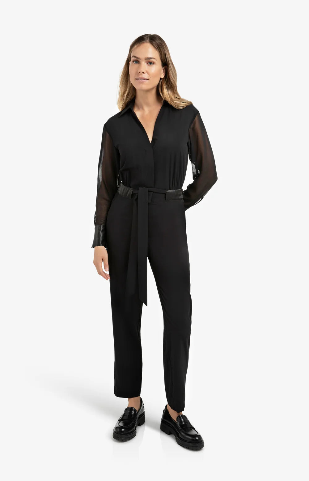 Gewebter Jumpsuit mit Bindegürtel