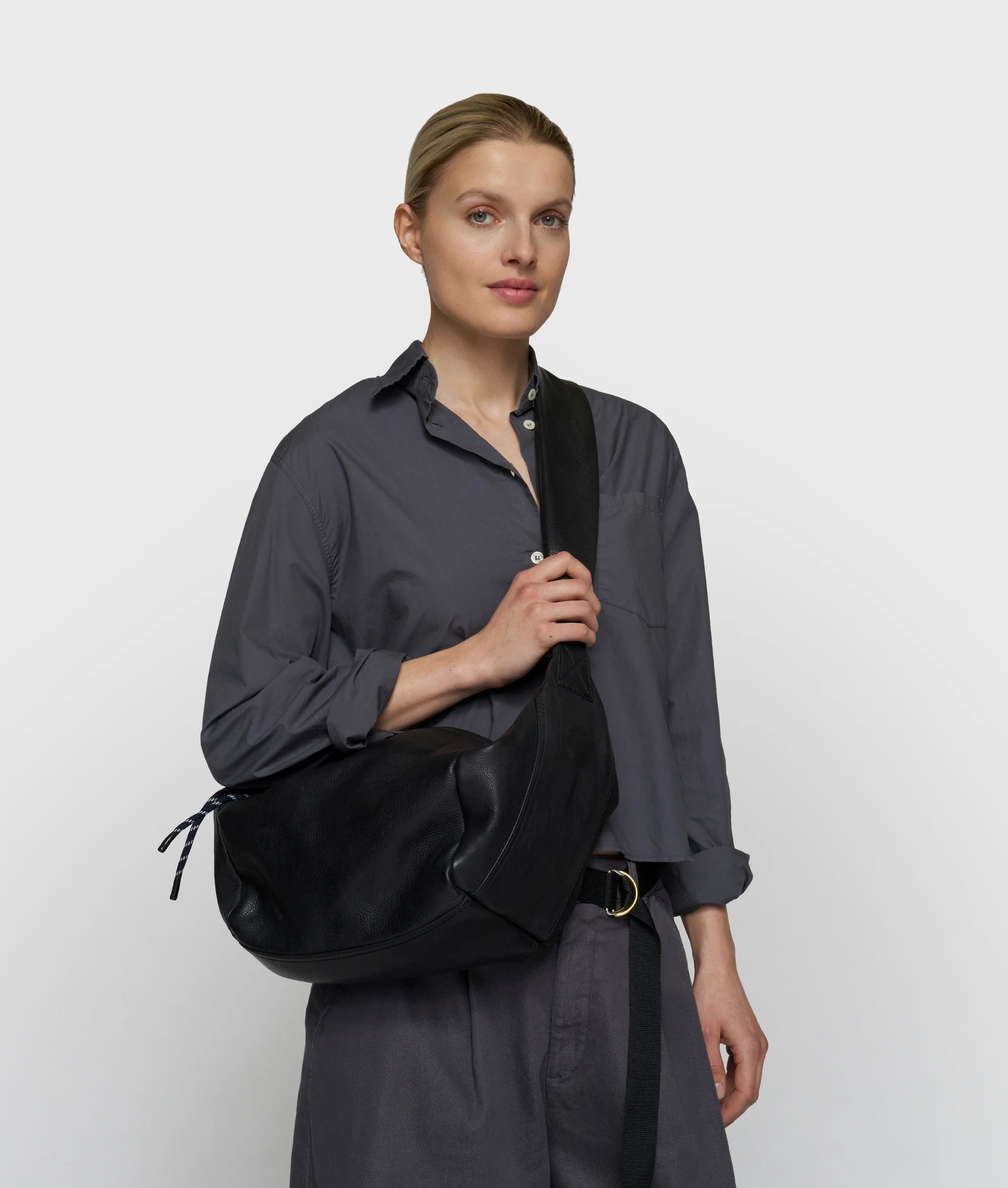Leather Banana Bag black
