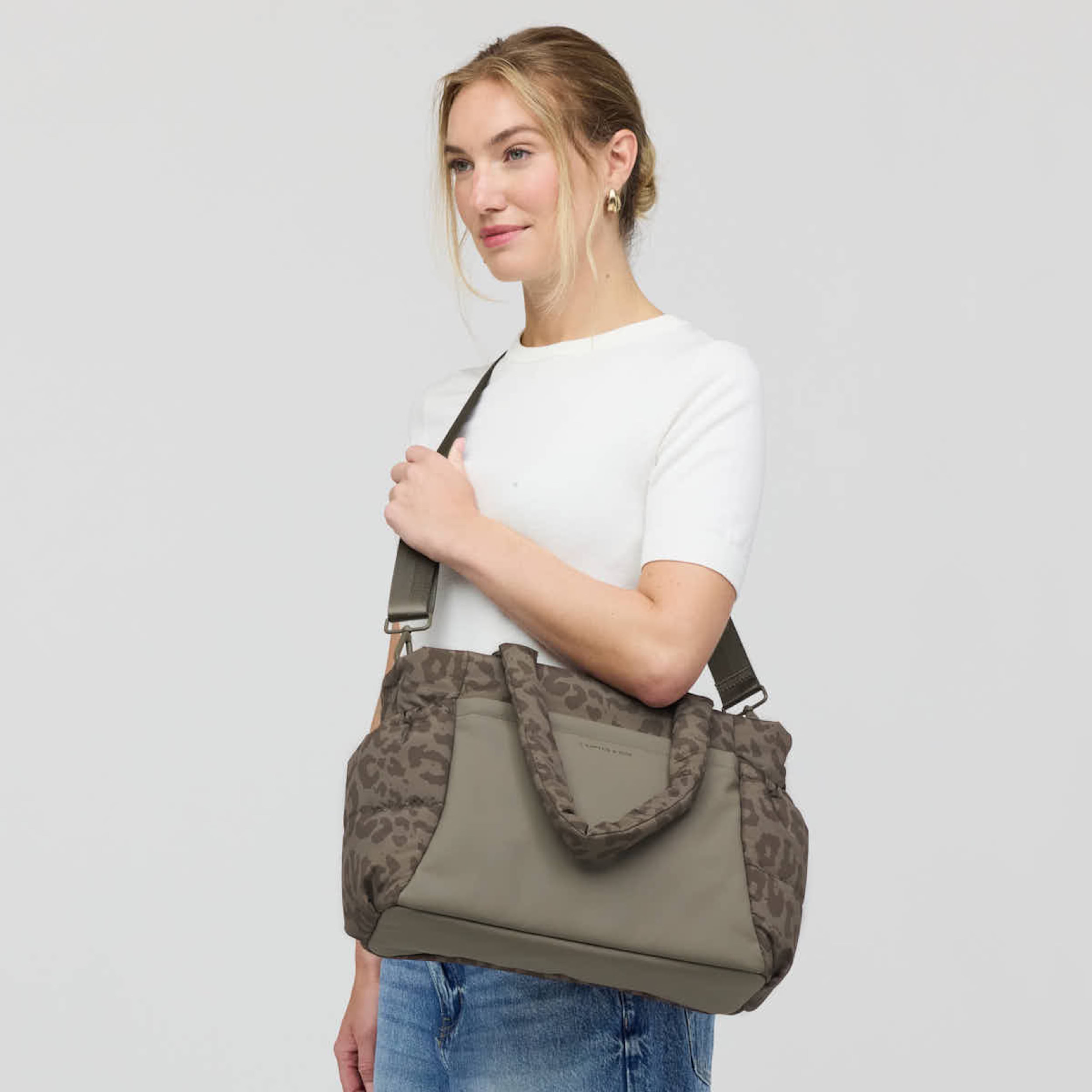 Tasche "Hellvi Cloud Medium" leo dark brown