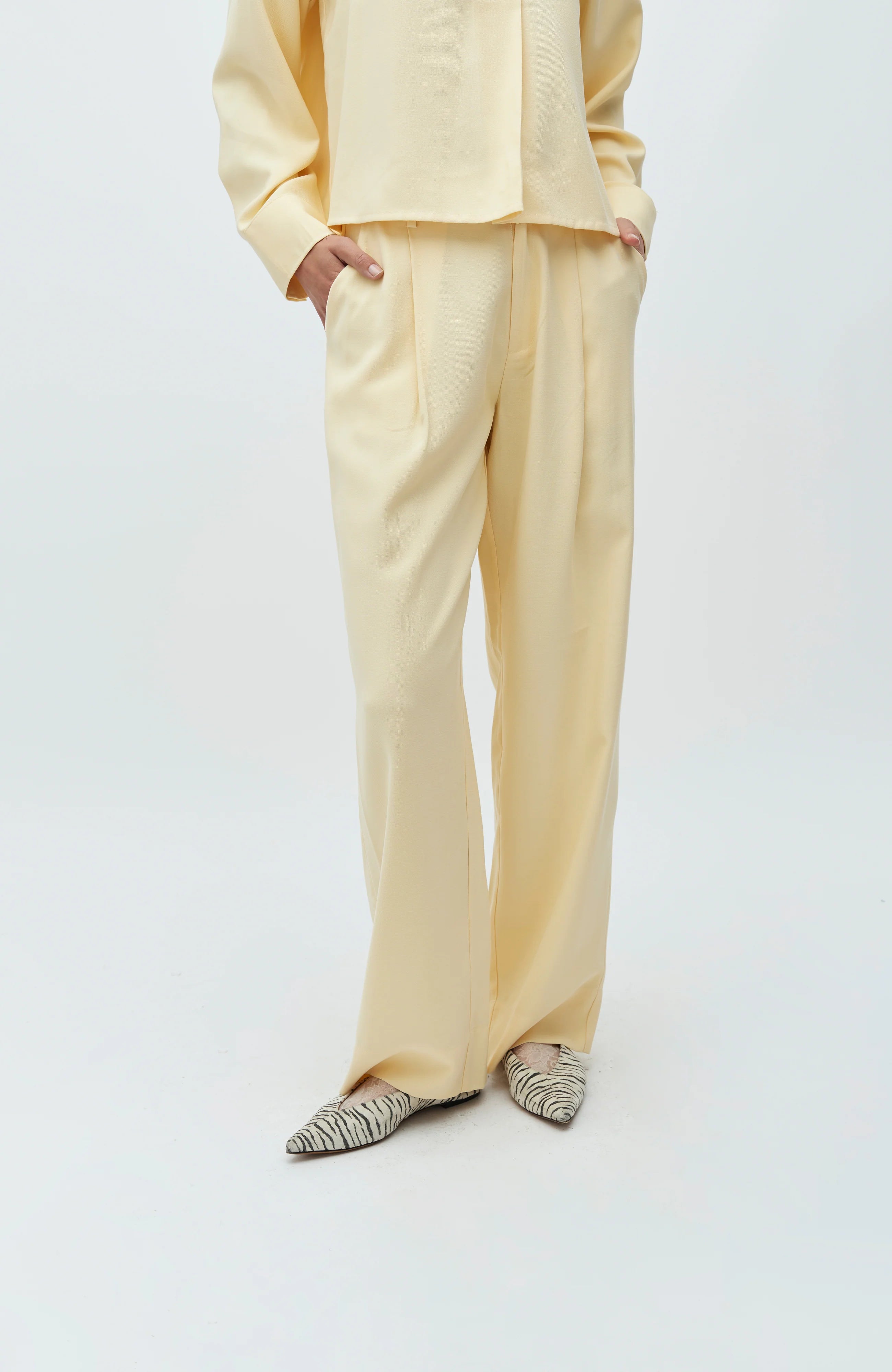 Hose "Daniello-M" Summer Yellow