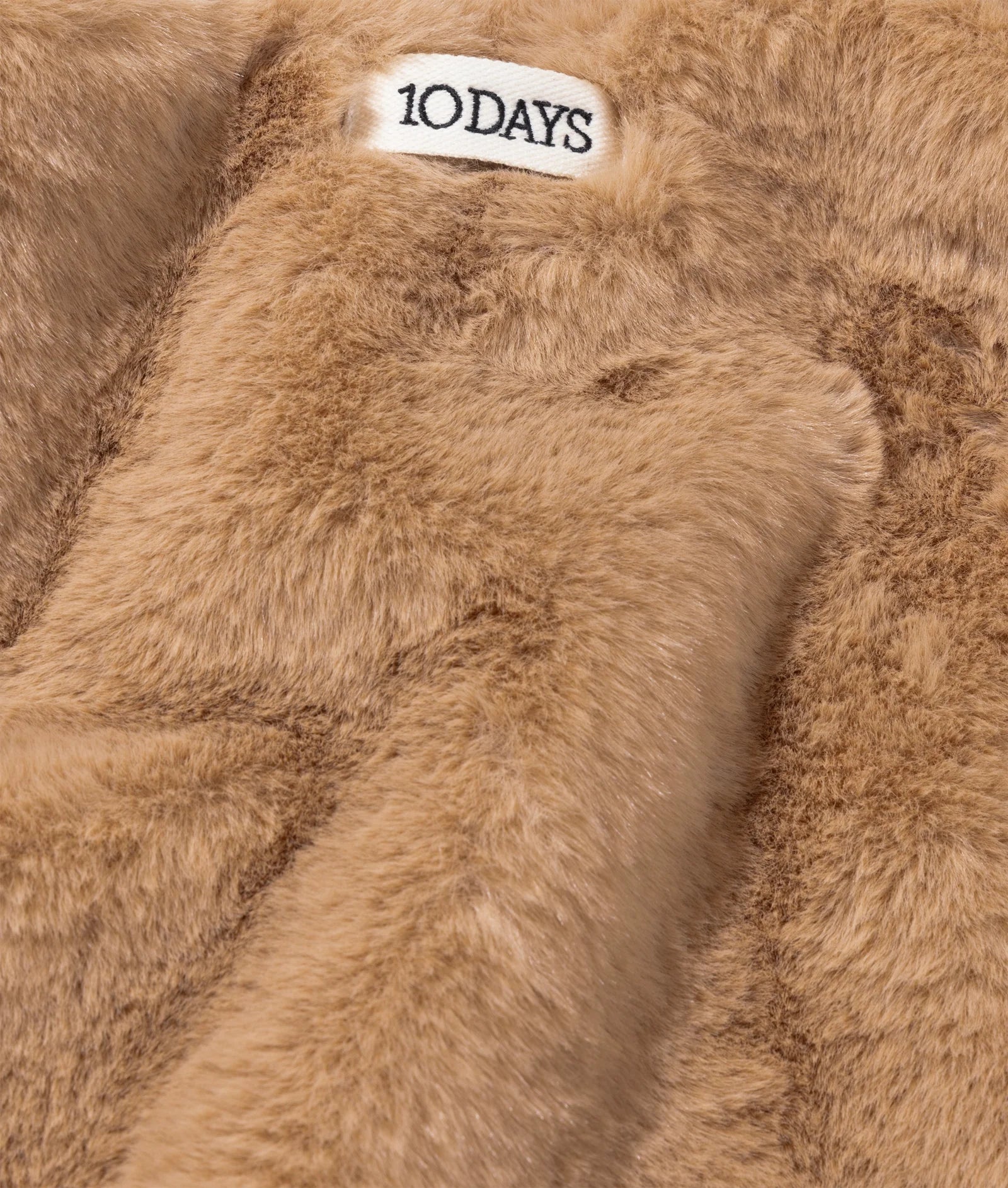 Sleeveless Fluffy Vest