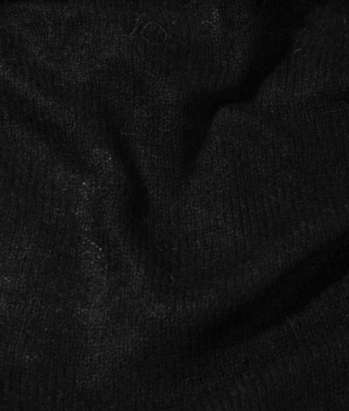 Turtleneck Thin Knit Sweater black