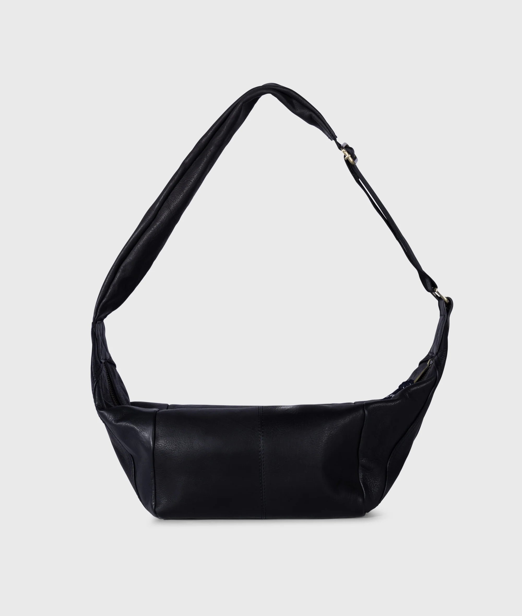 Leather Banana Bag black