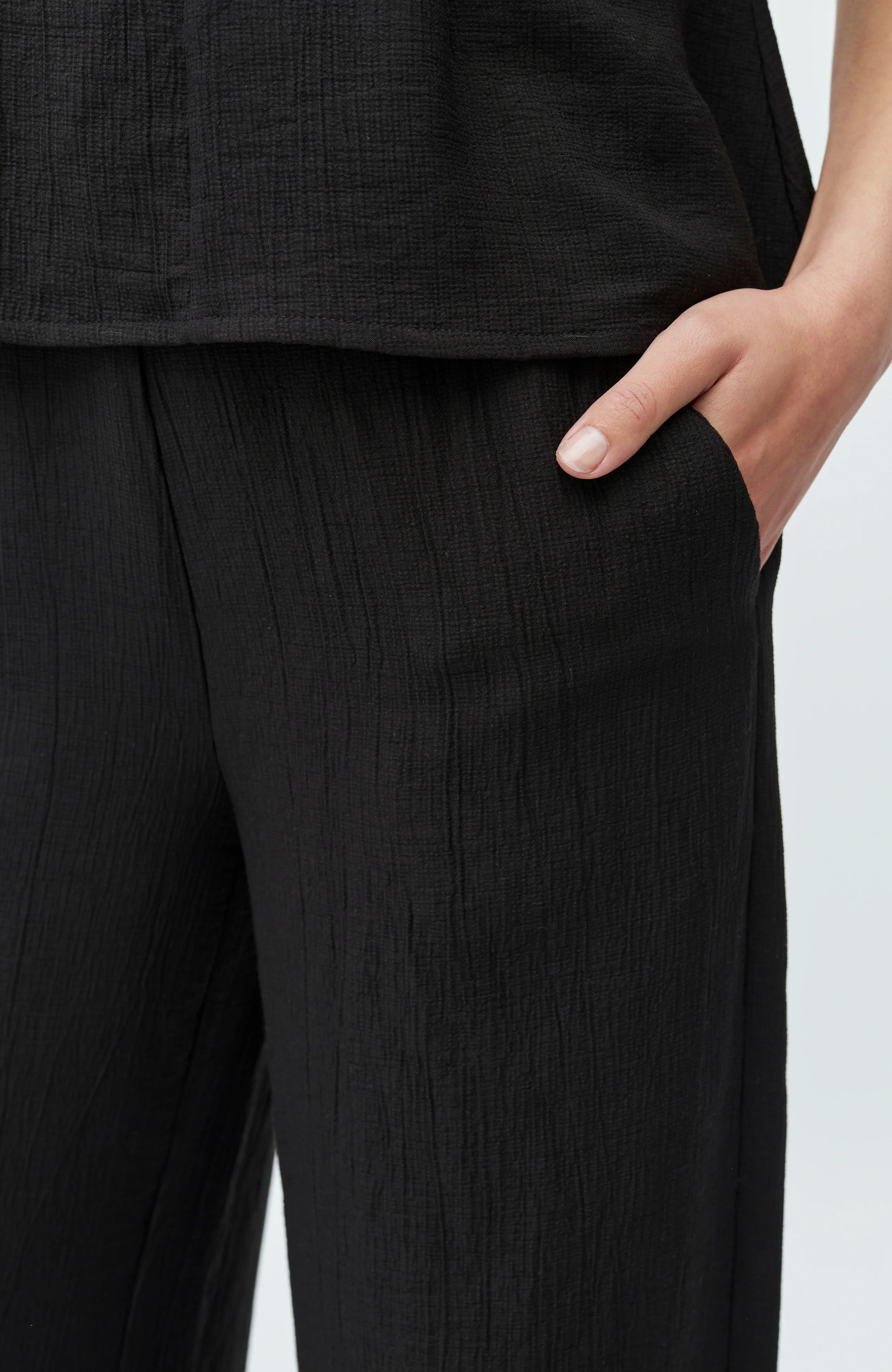 Hose "Emryn-M" black