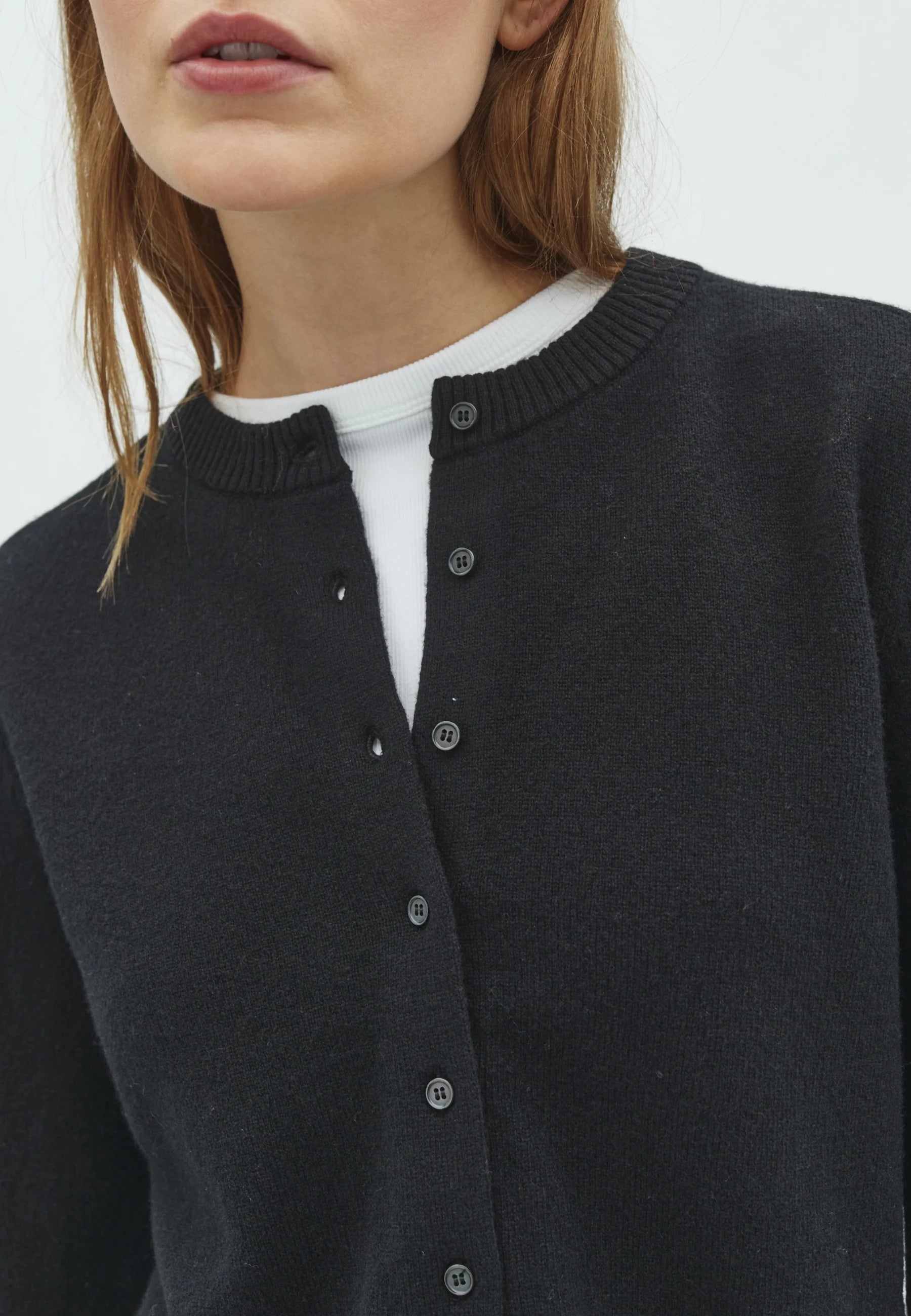 Cardigan "Averie-M" black