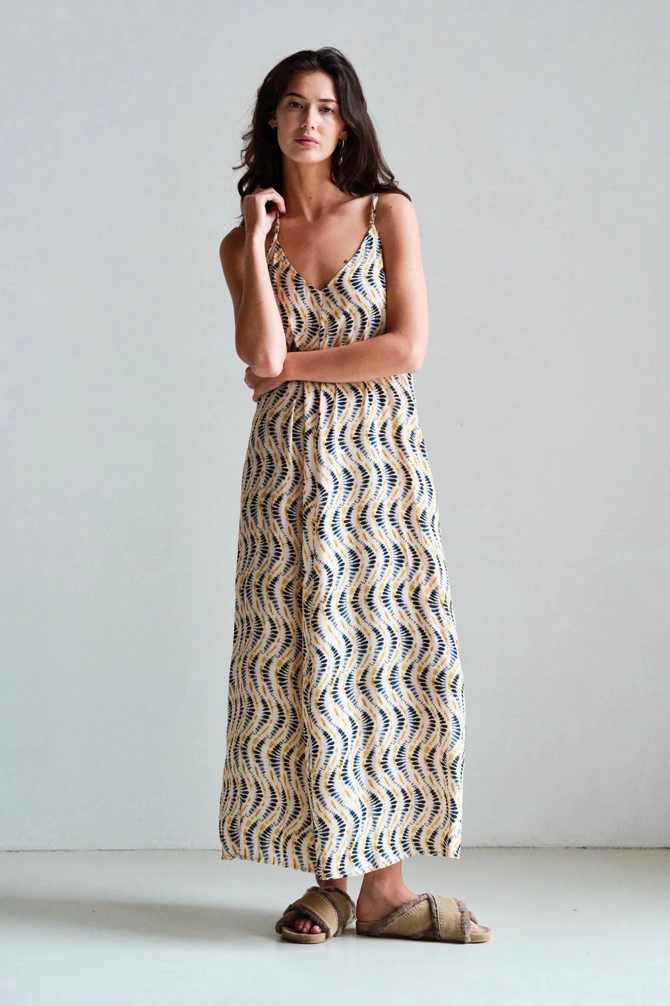 Dress AOP - Dein Lieblingsladen Concept