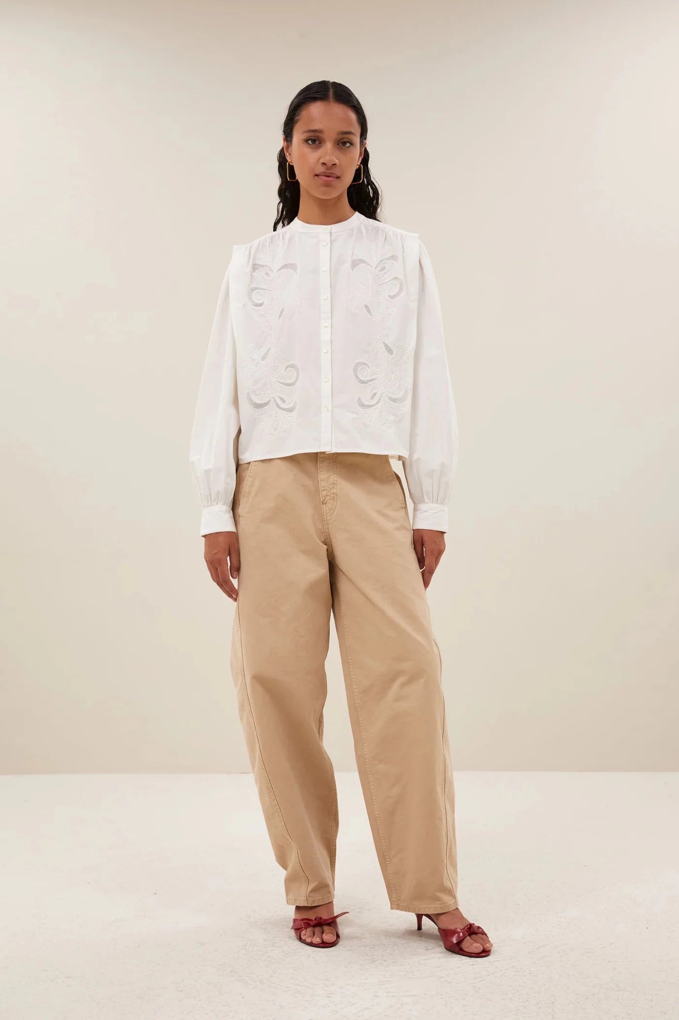 Blouse "Soof Embroidery" - Dein Lieblingsladen Concept