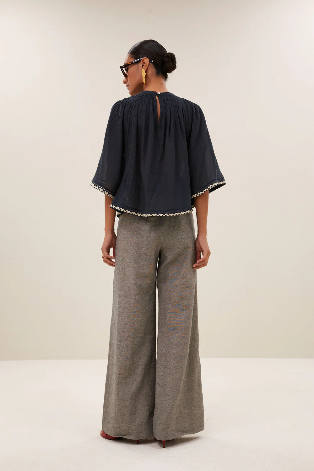 Embroidery Blouse "Emmi"